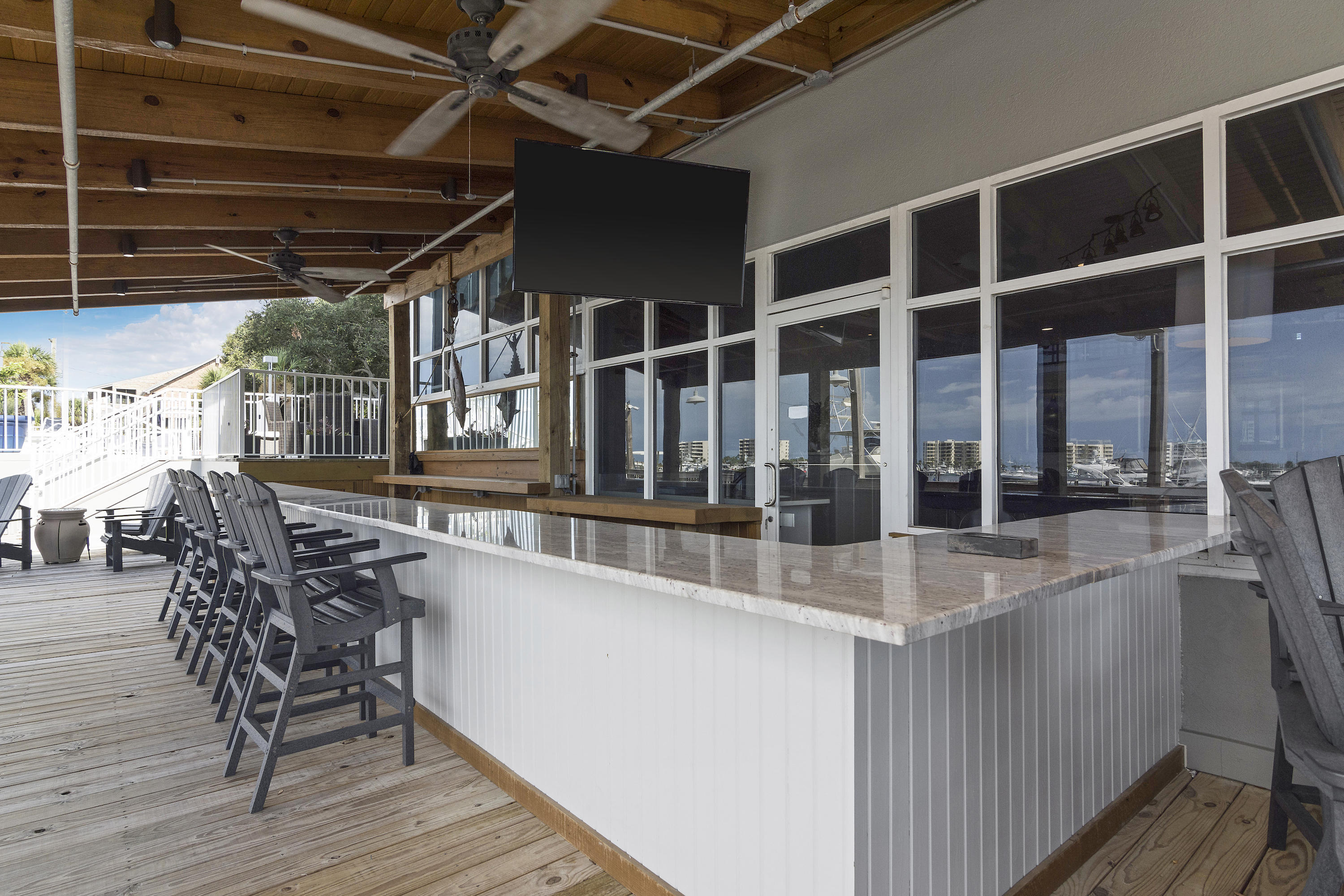 DESTIN YACHT CLUB - Residential
