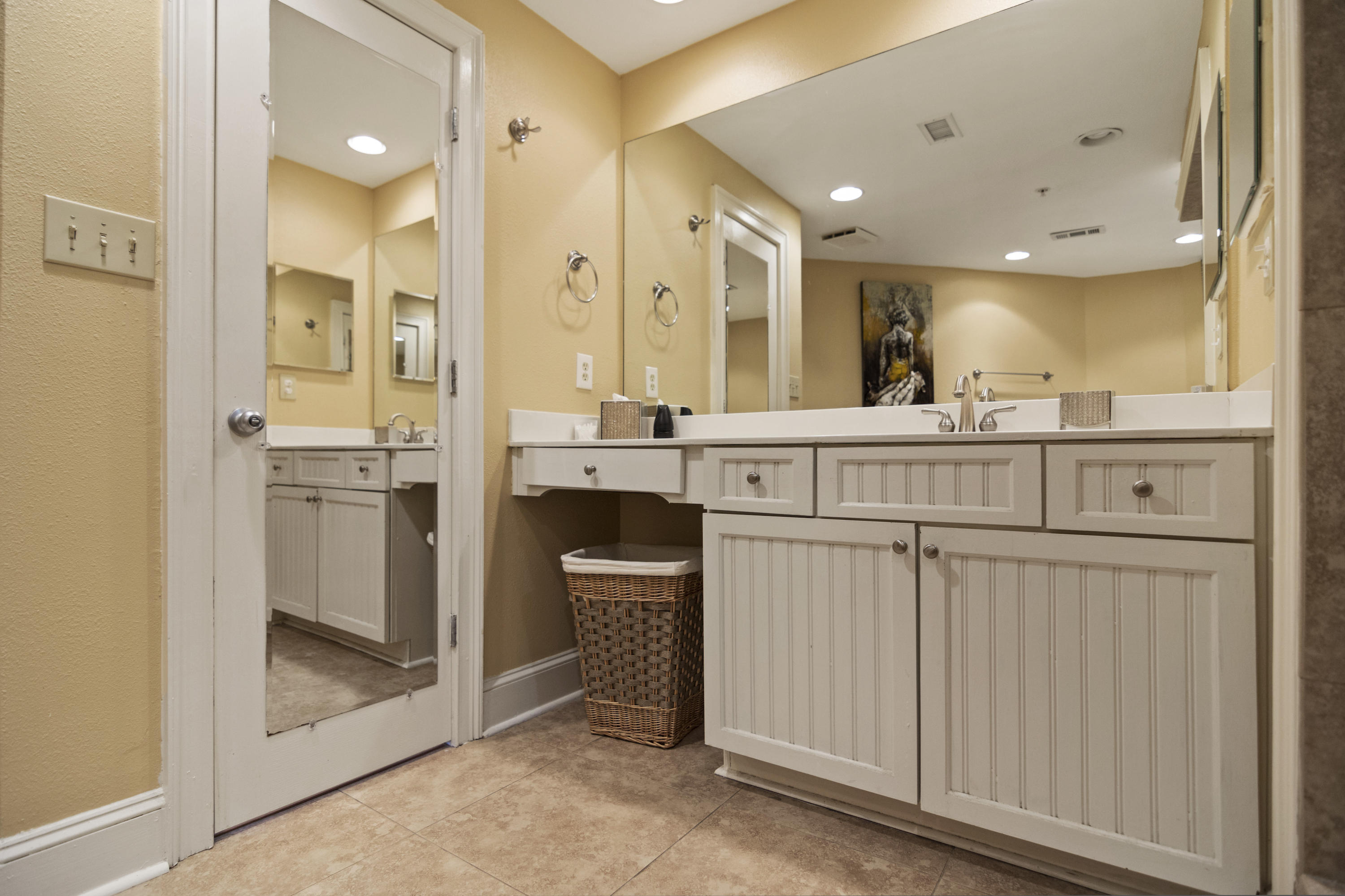 DESTIN YACHT CLUB - Residential
