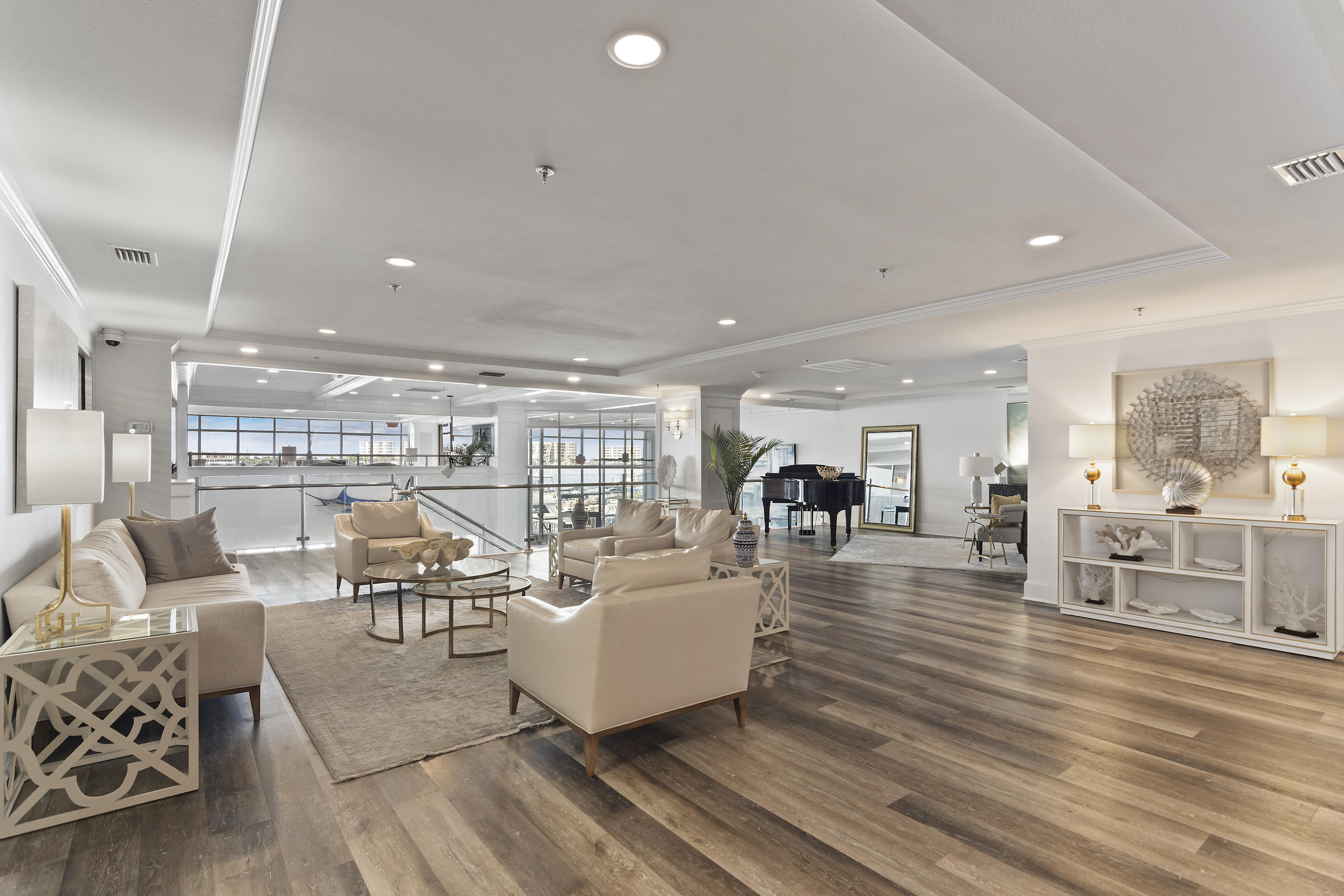 DESTIN YACHT CLUB - Residential