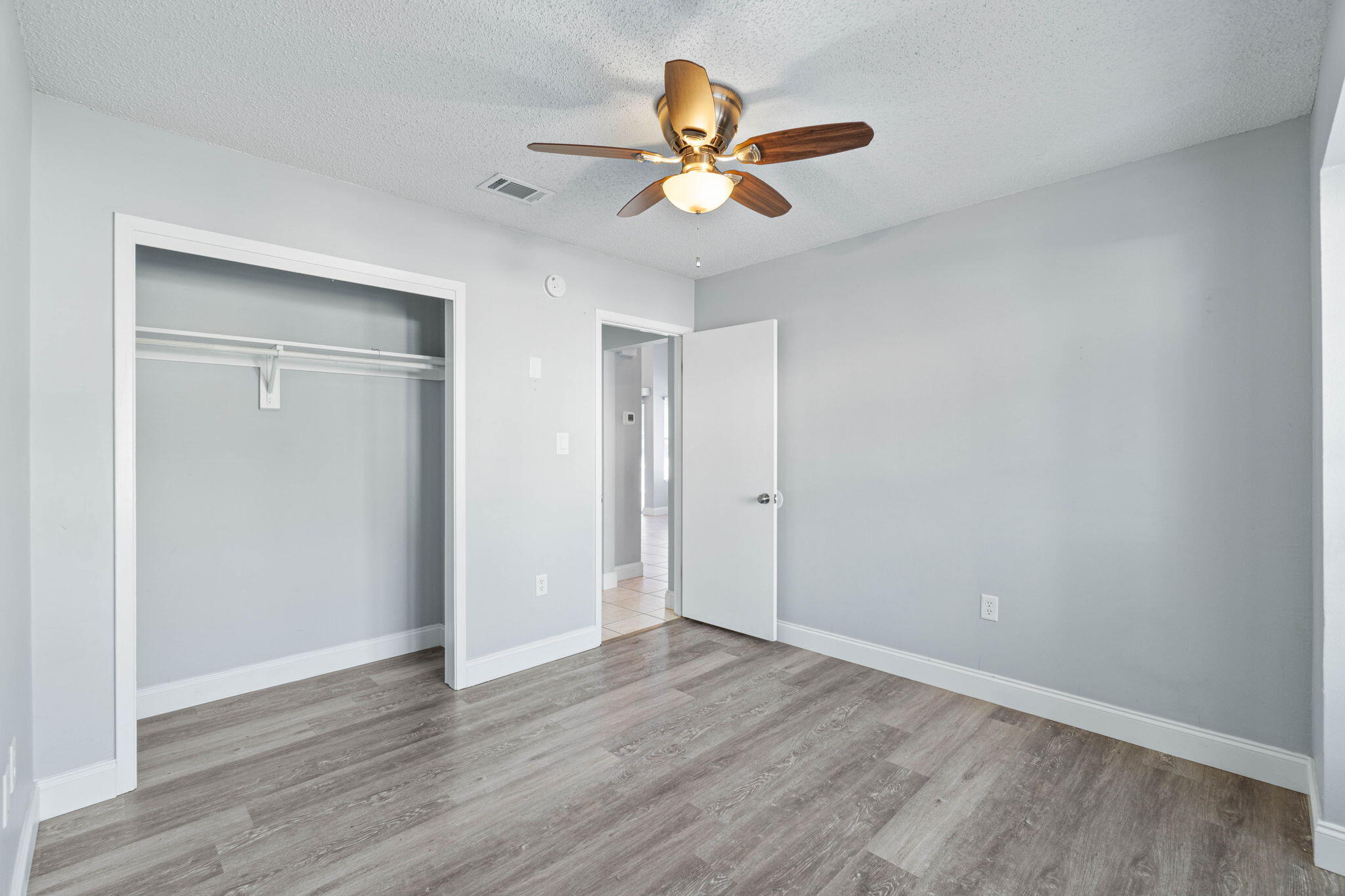 PARKWOOD AT BLUEWATER BAY - Residential Lease