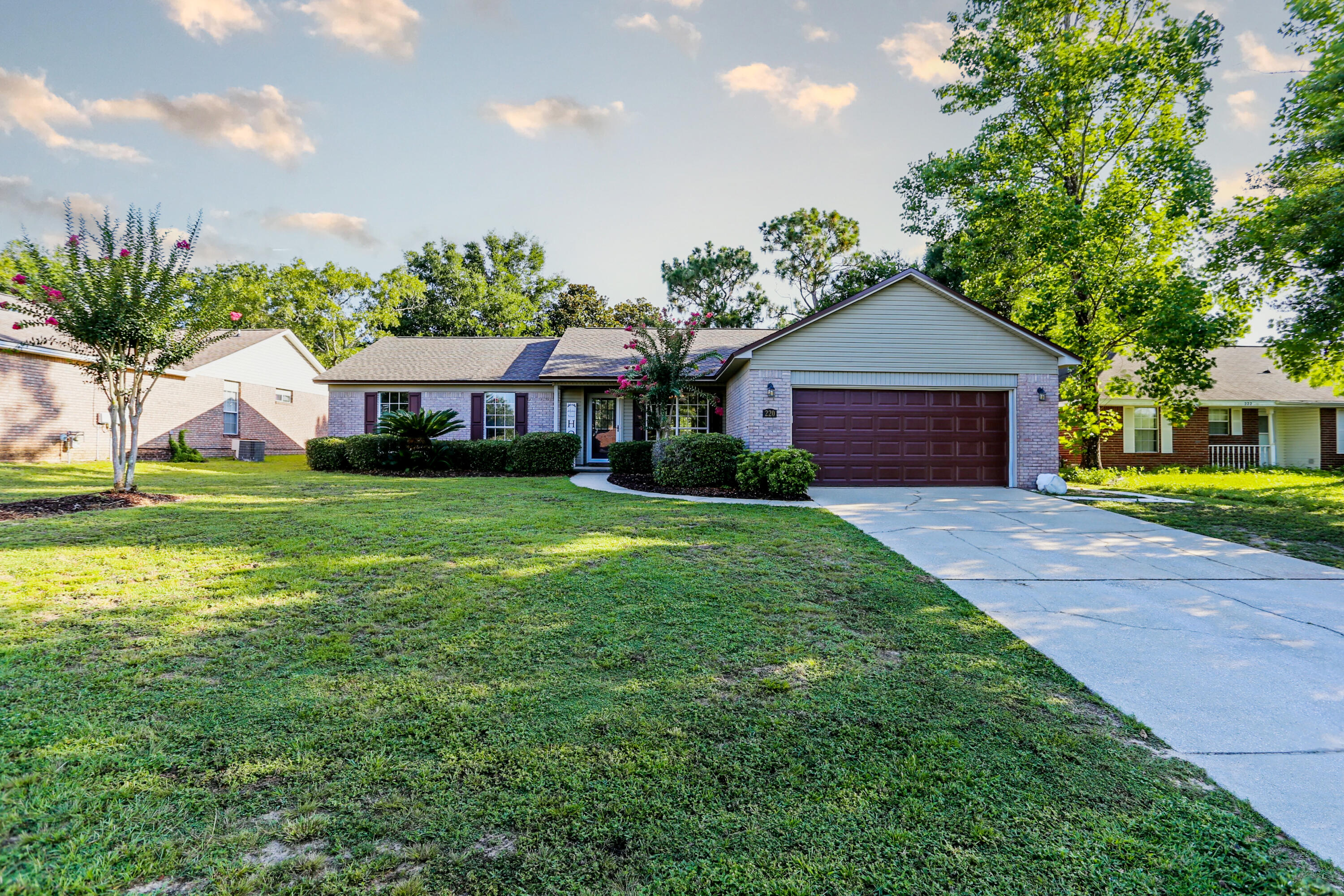 STEEPLECHASE PH I LOT 10 BLK A - Residential