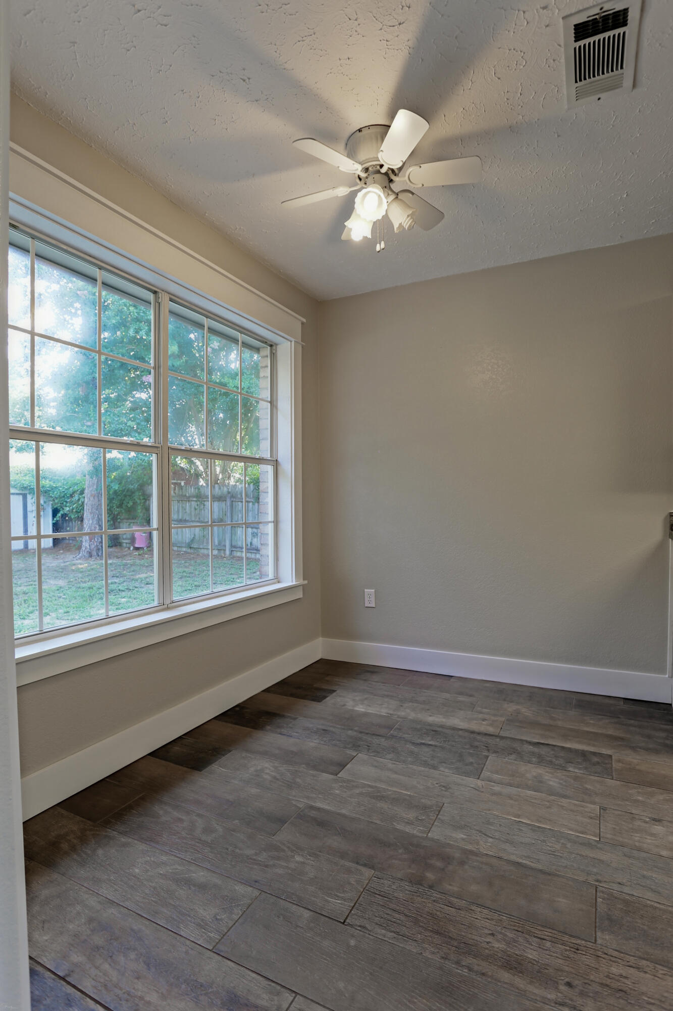 STEEPLECHASE PH I LOT 10 BLK A - Residential