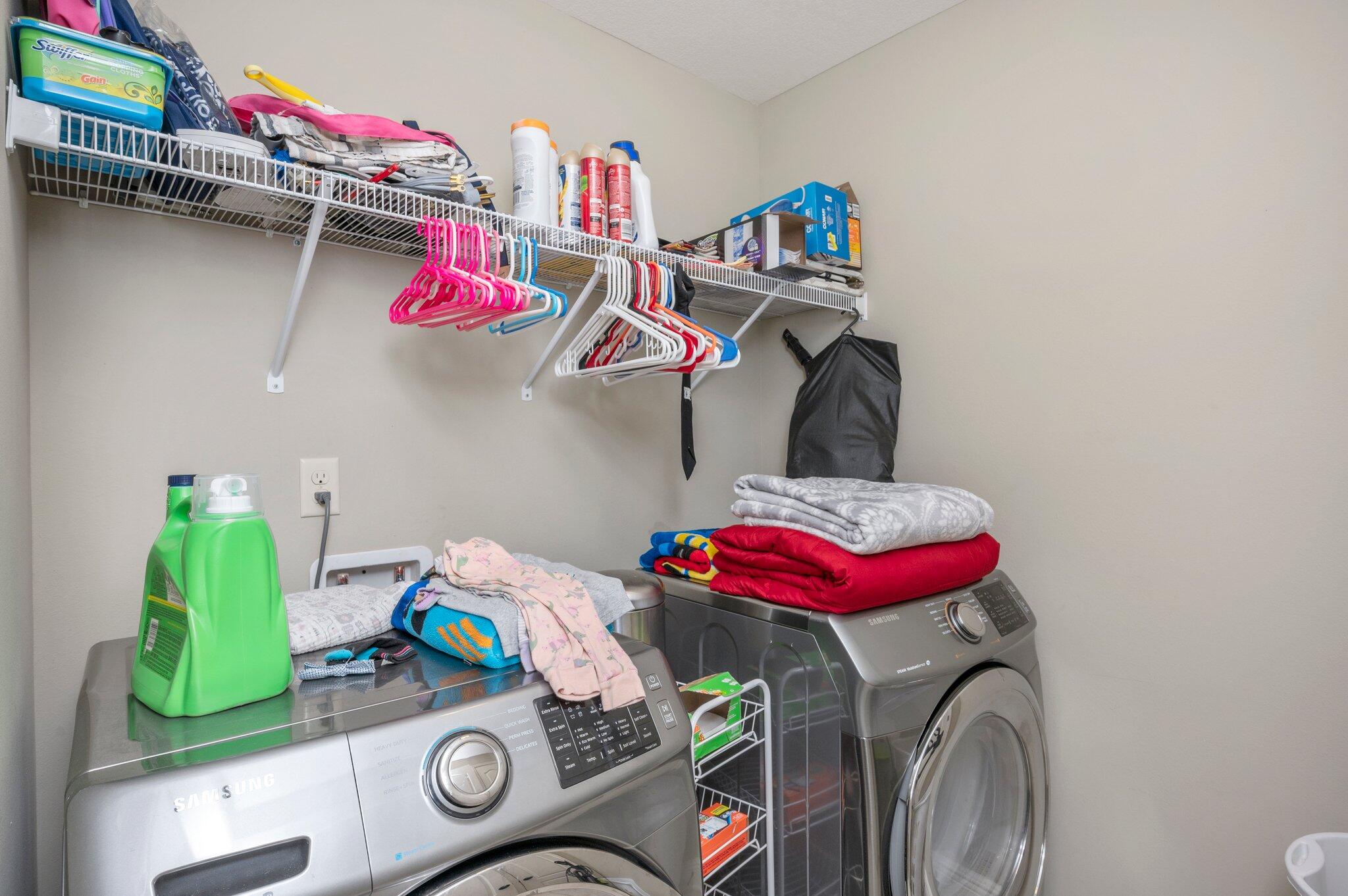 CRESTVIEW (231100.00) - Residential