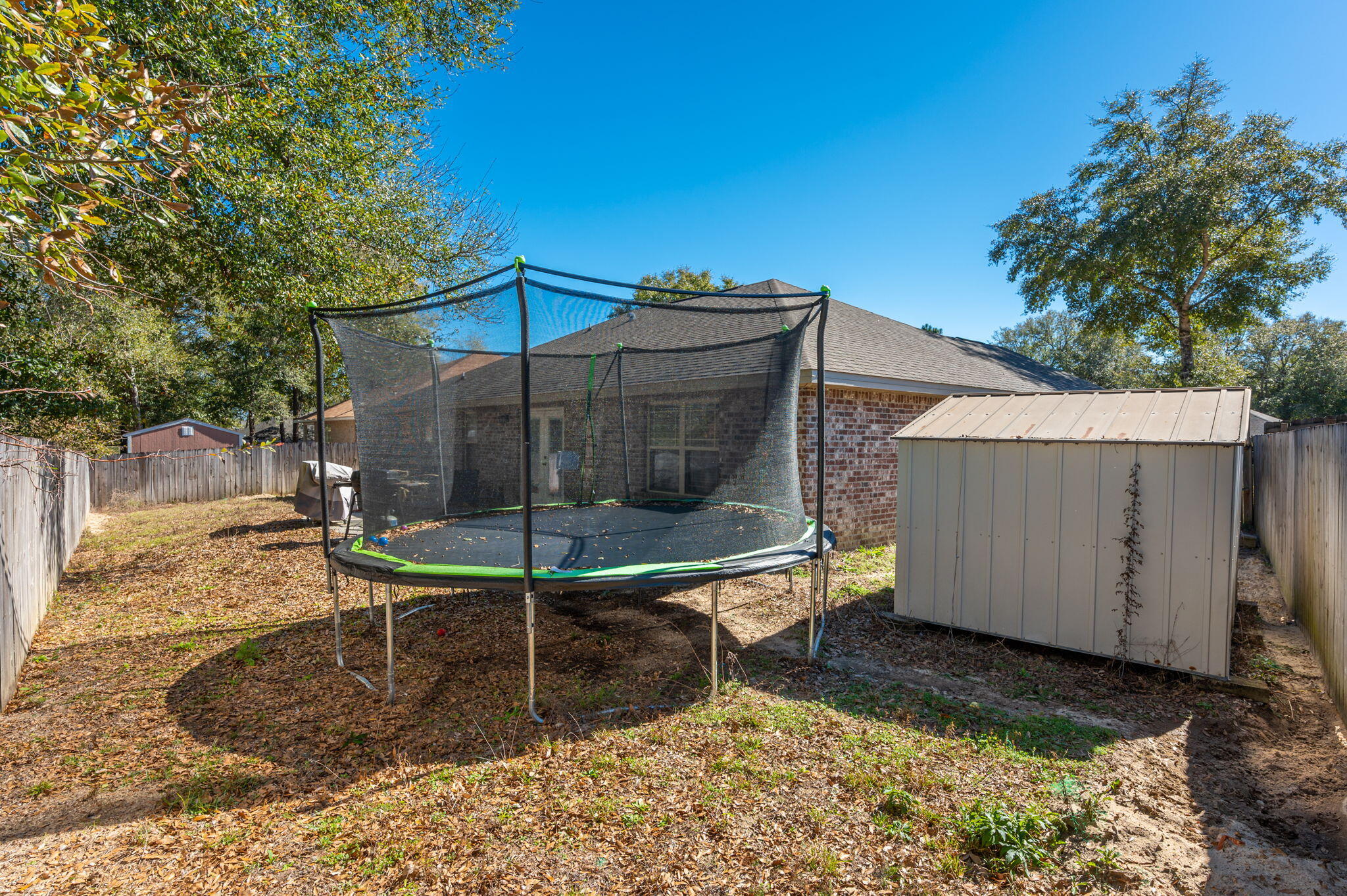 CRESTVIEW (231100.00) - Residential