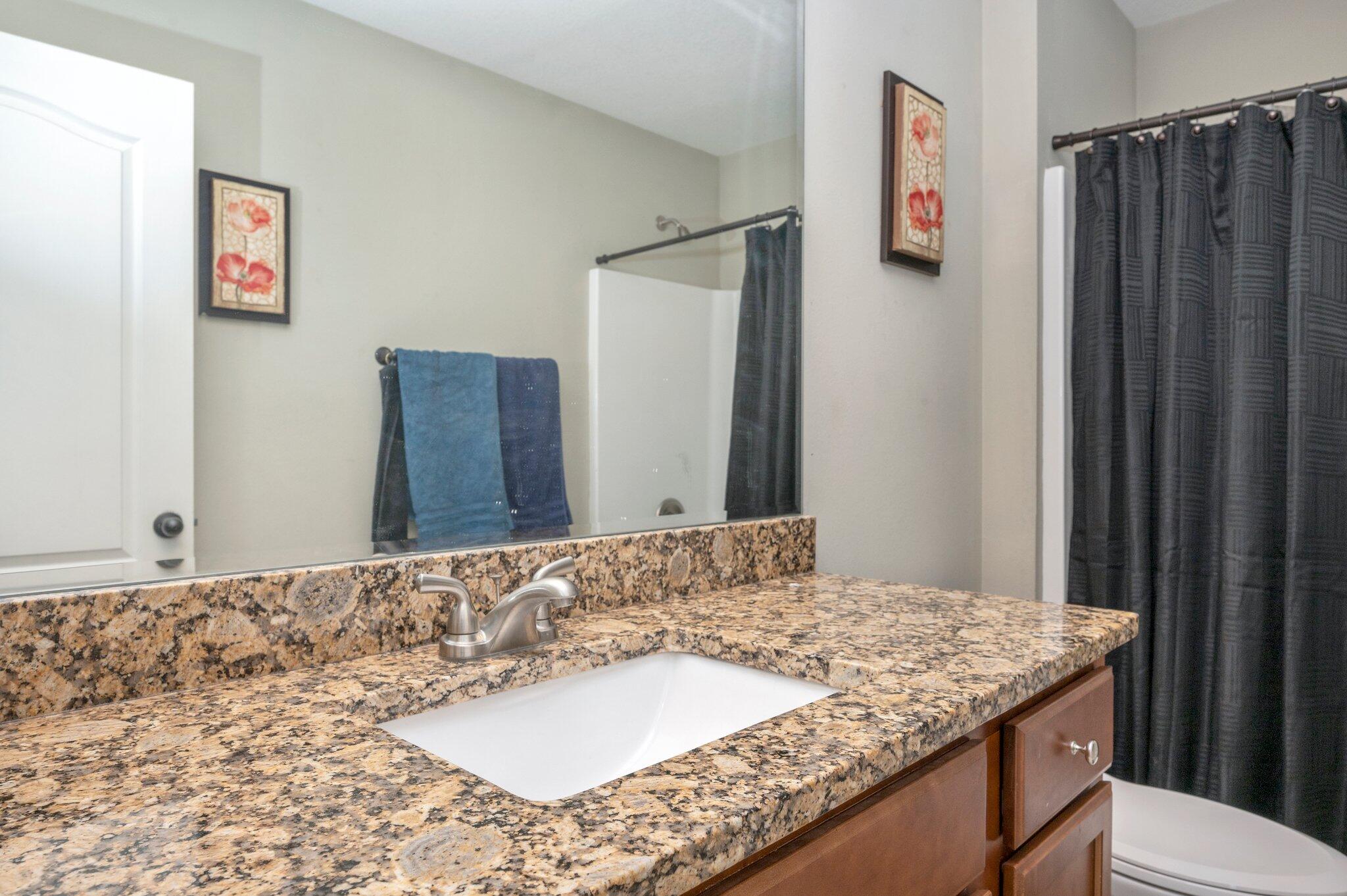 CRESTVIEW (231100.00) - Residential