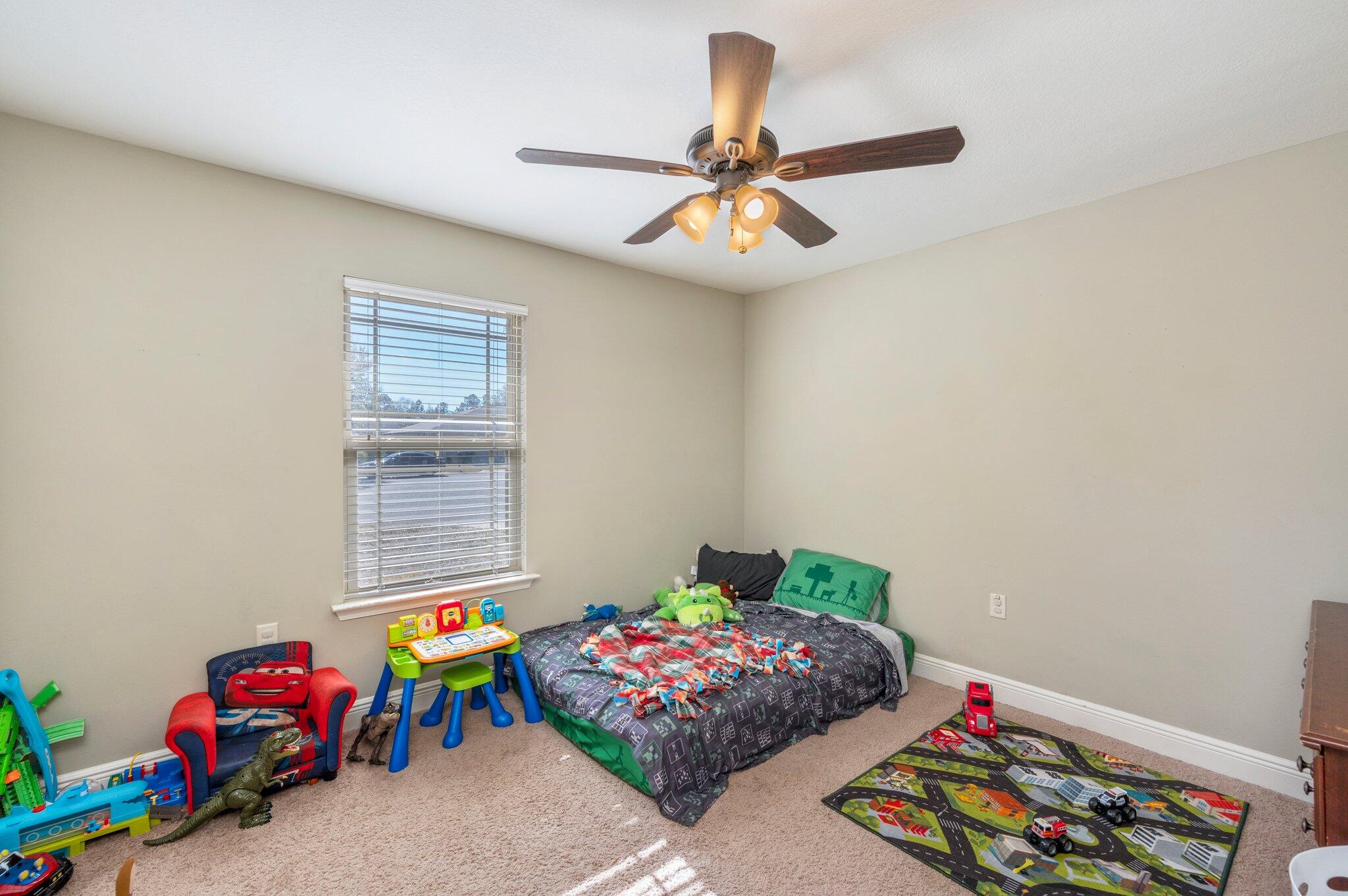 CRESTVIEW (231100.00) - Residential