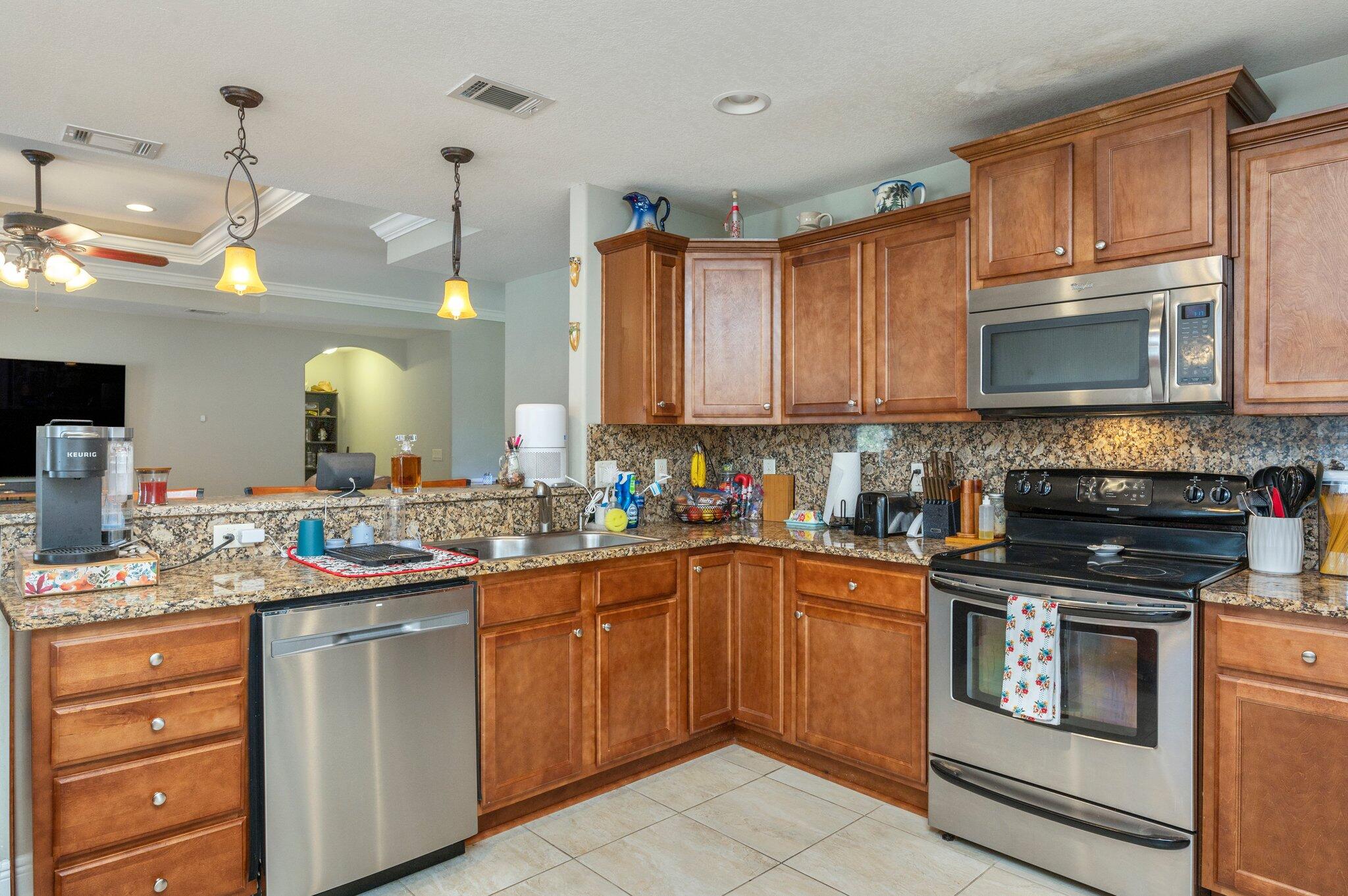 CRESTVIEW (231100.00) - Residential