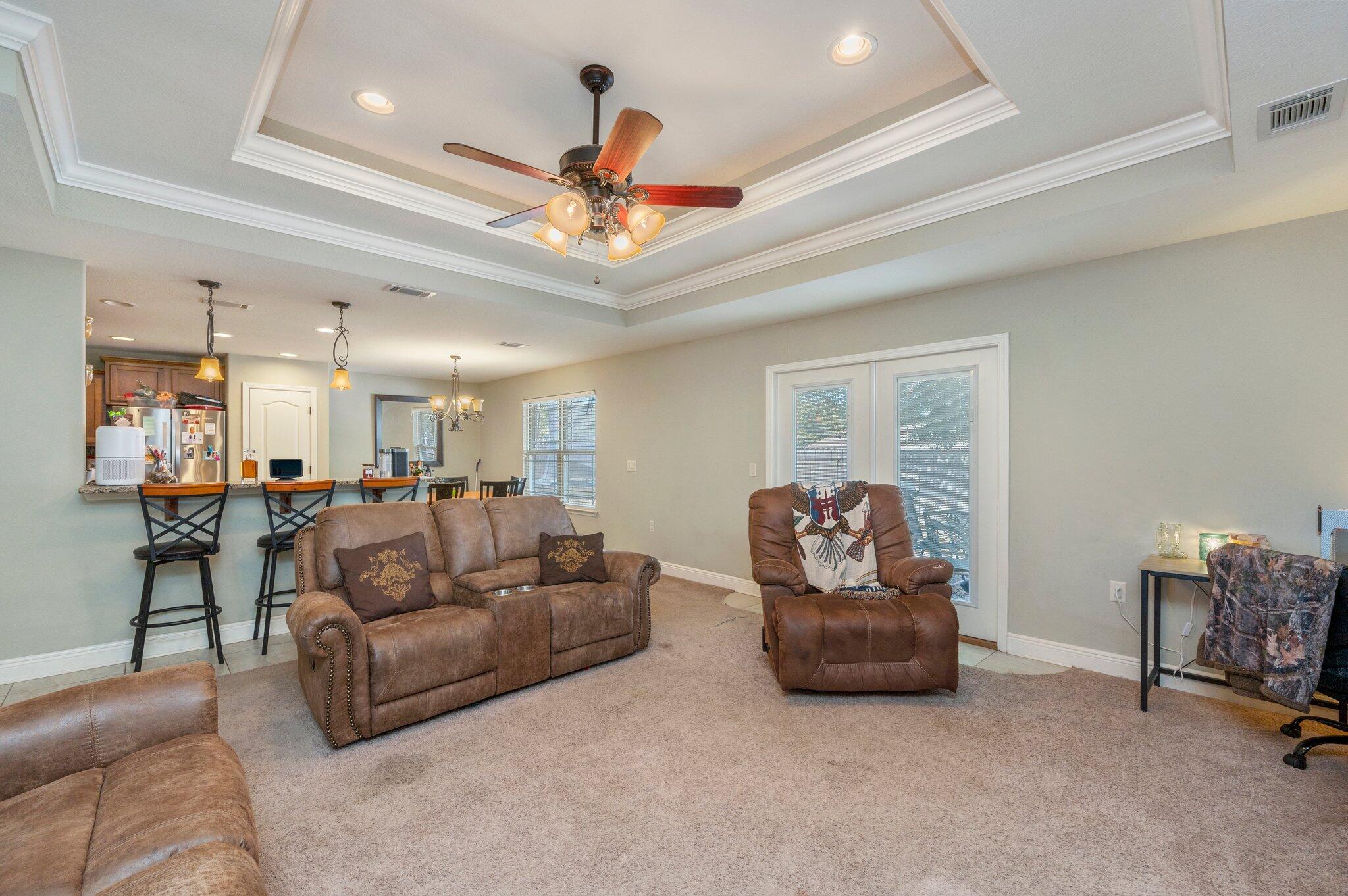 CRESTVIEW (231100.00) - Residential