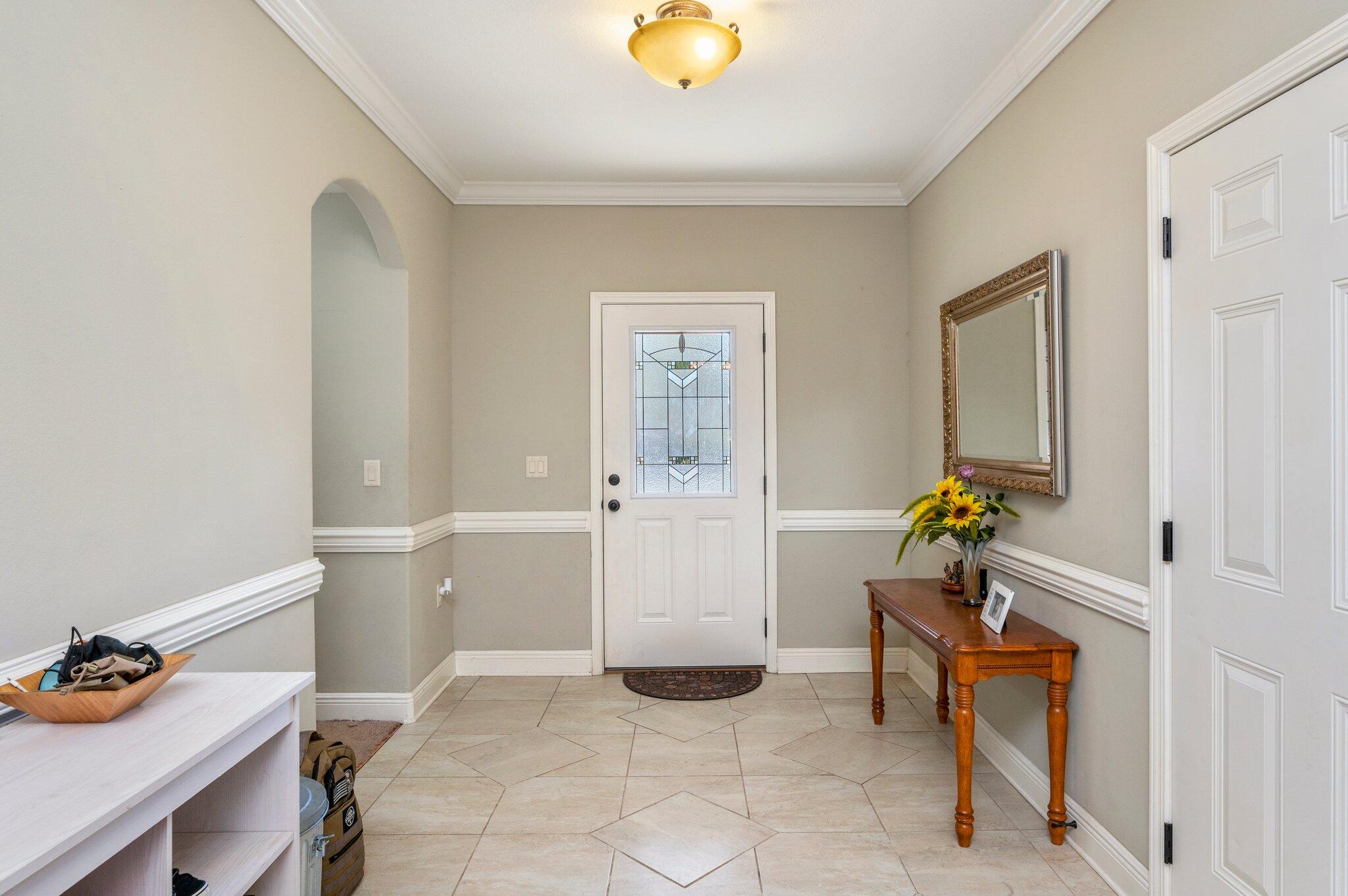 CRESTVIEW (231100.00) - Residential