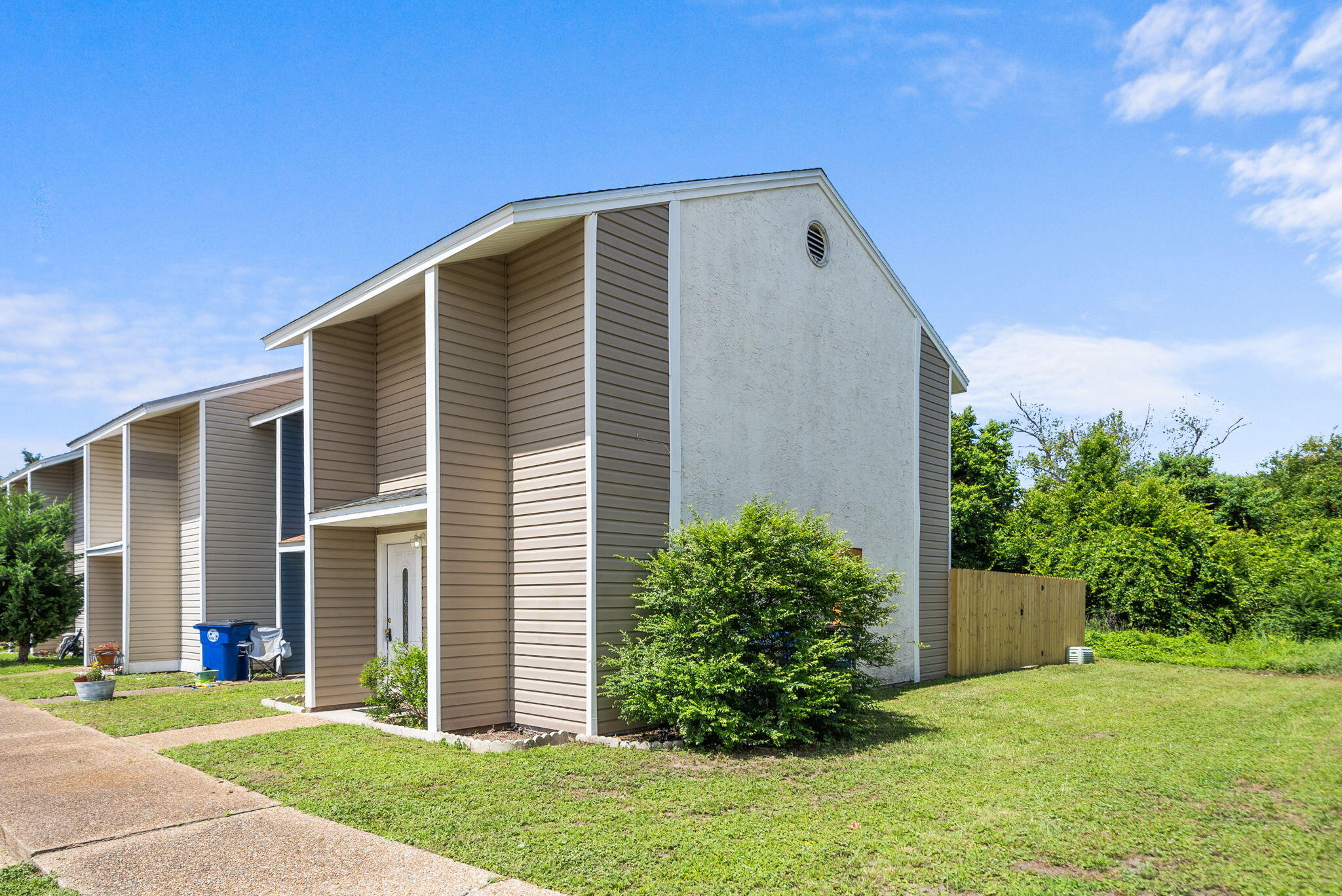 NO RECORDED SUBDIVISION - Residential