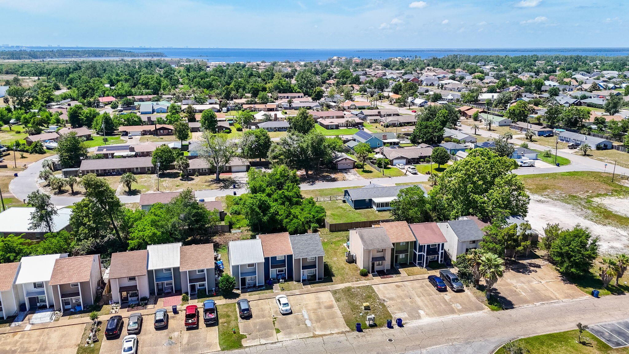NO RECORDED SUBDIVISION - Residential