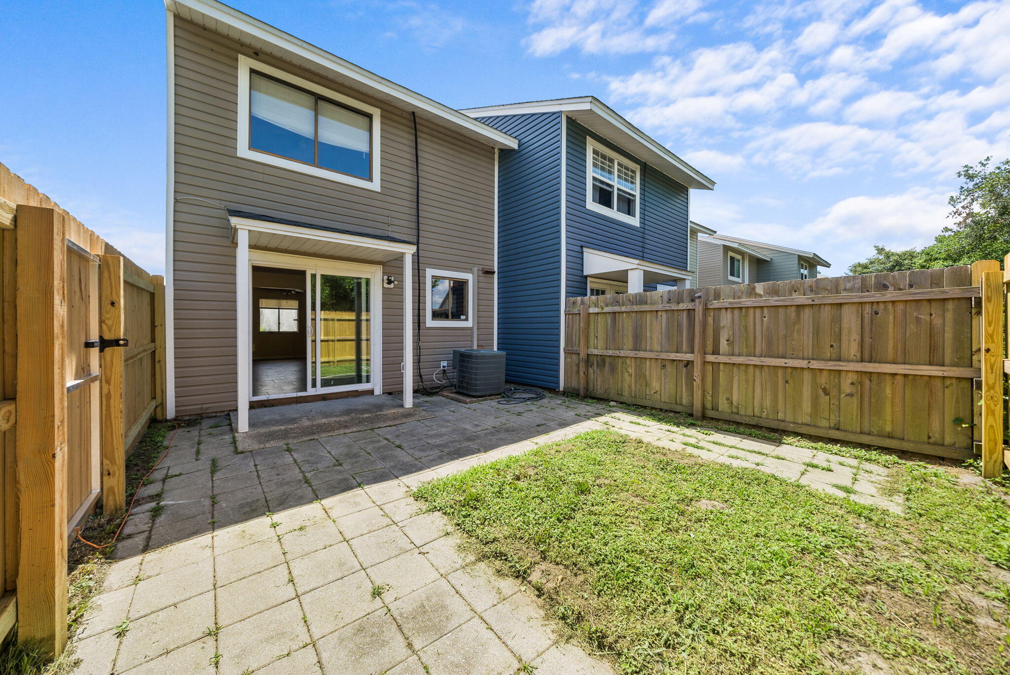 NO RECORDED SUBDIVISION - Residential