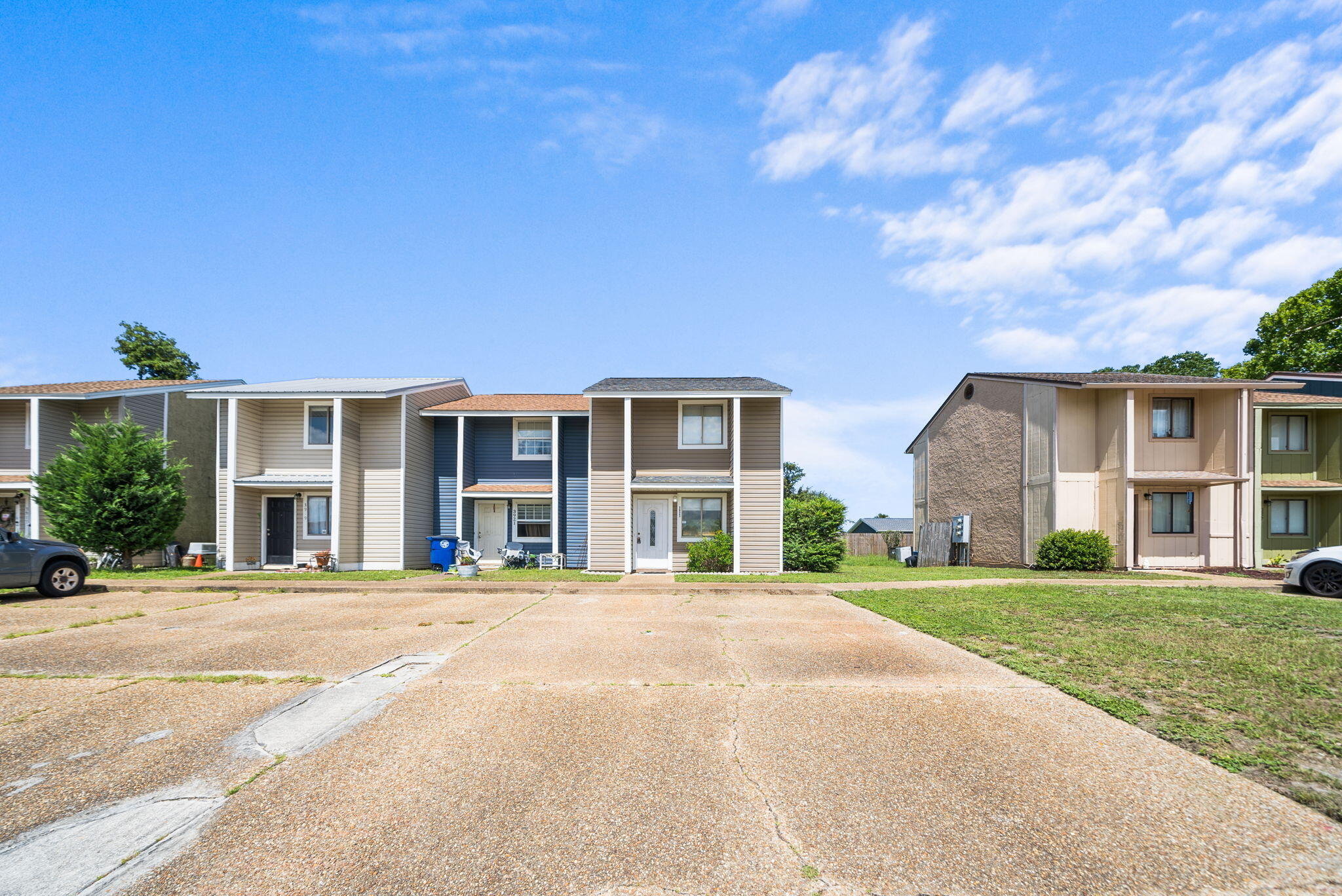 NO RECORDED SUBDIVISION - Residential