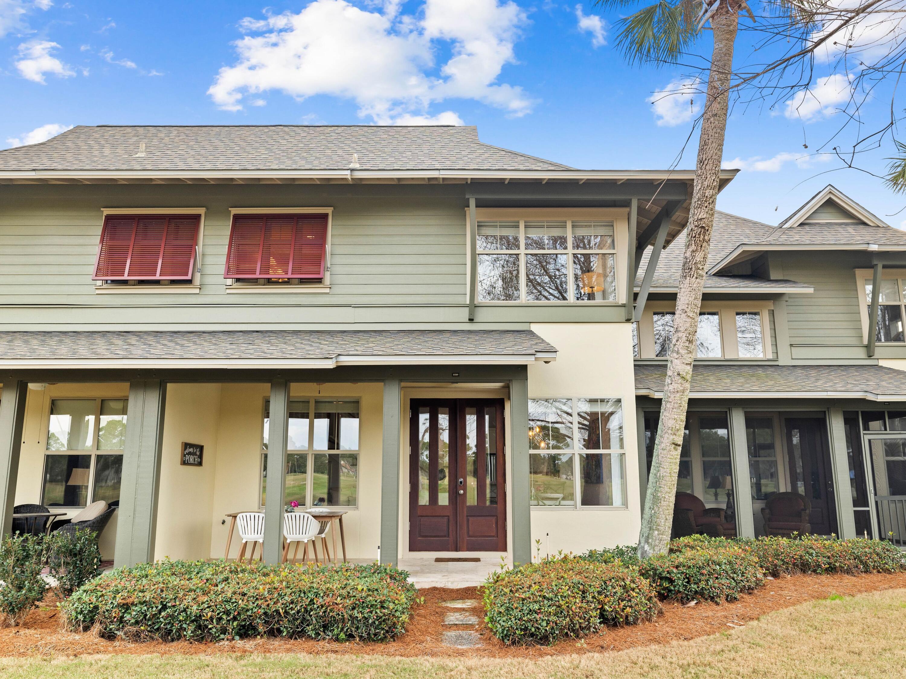MAGNOLIA BAY - Residential