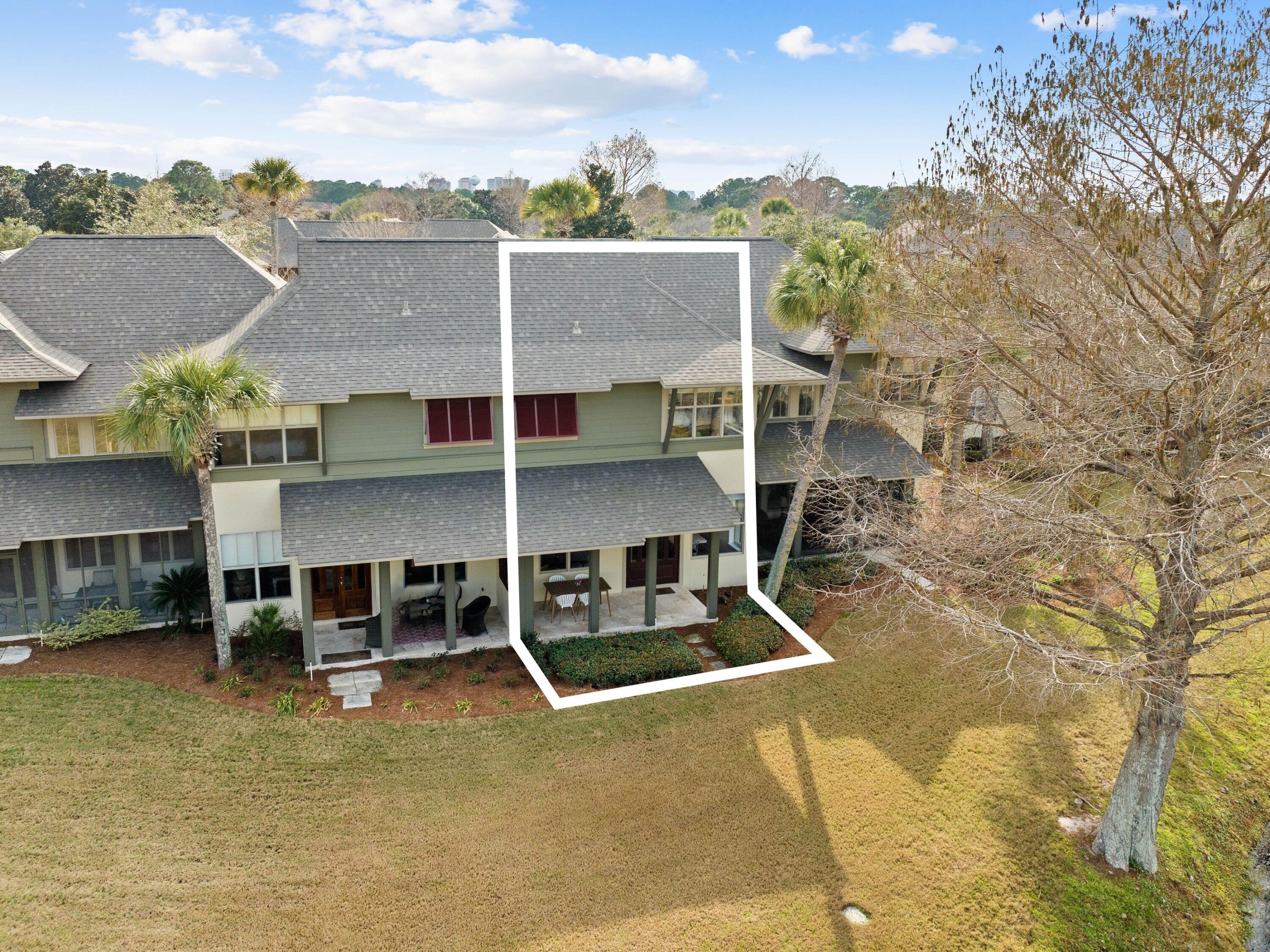 MAGNOLIA BAY - Residential