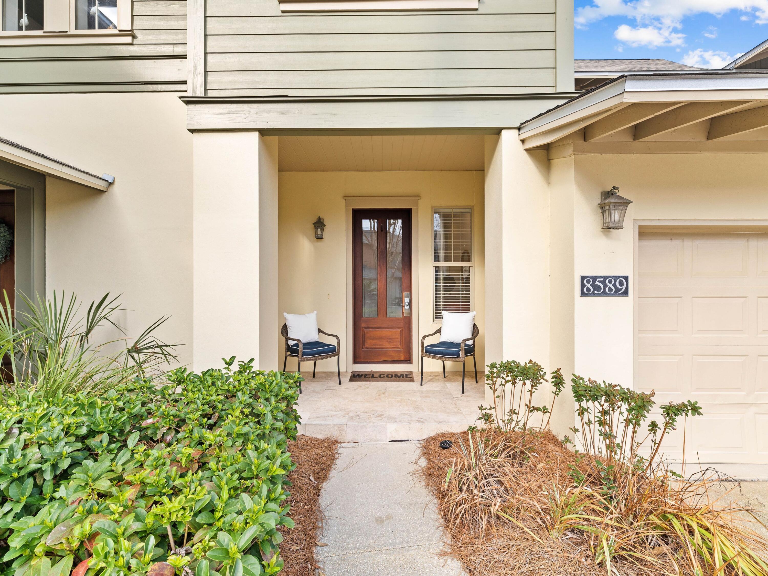 MAGNOLIA BAY - Residential
