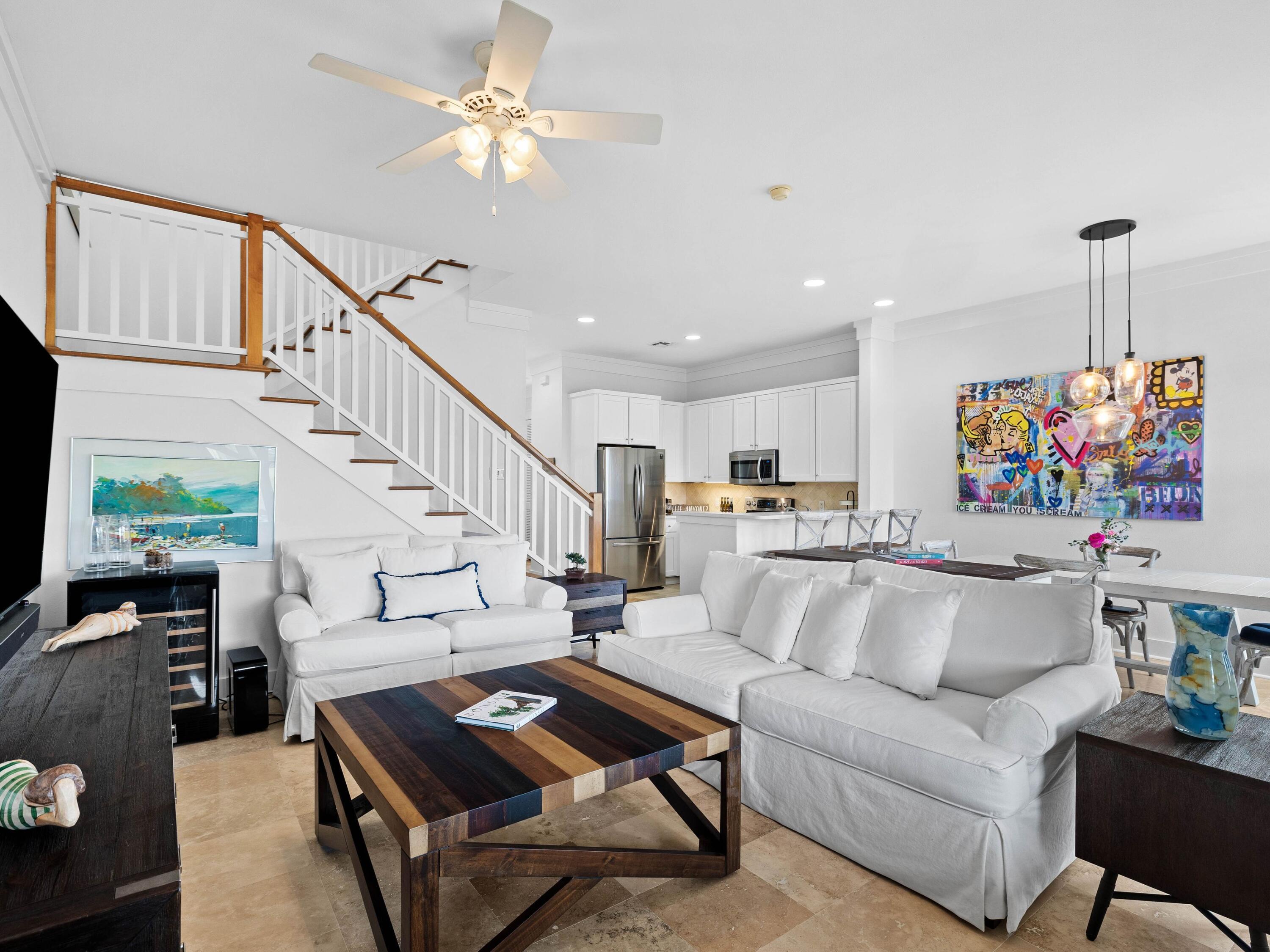 MAGNOLIA BAY - Residential
