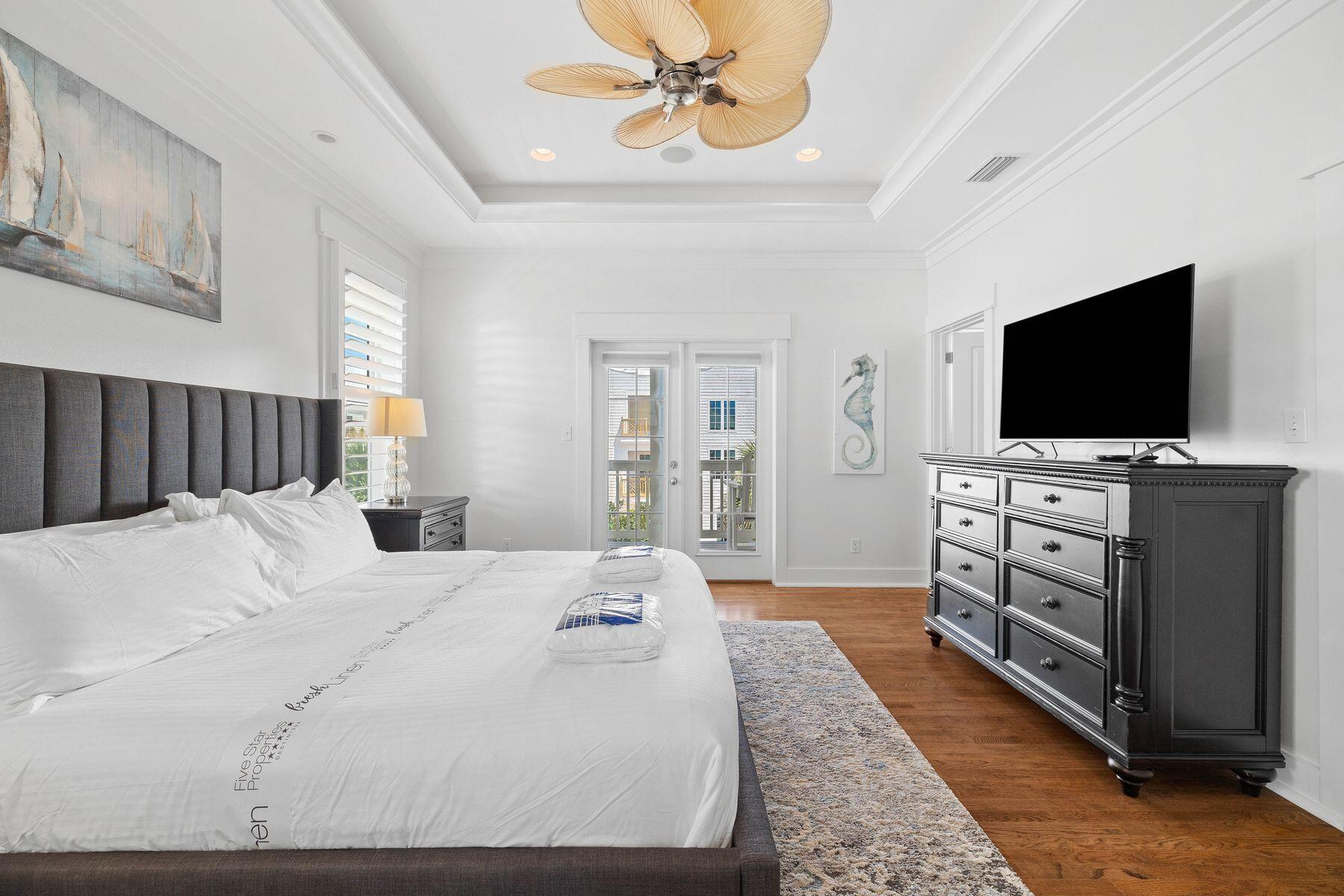 BEACH HIGHLANDS - Residential