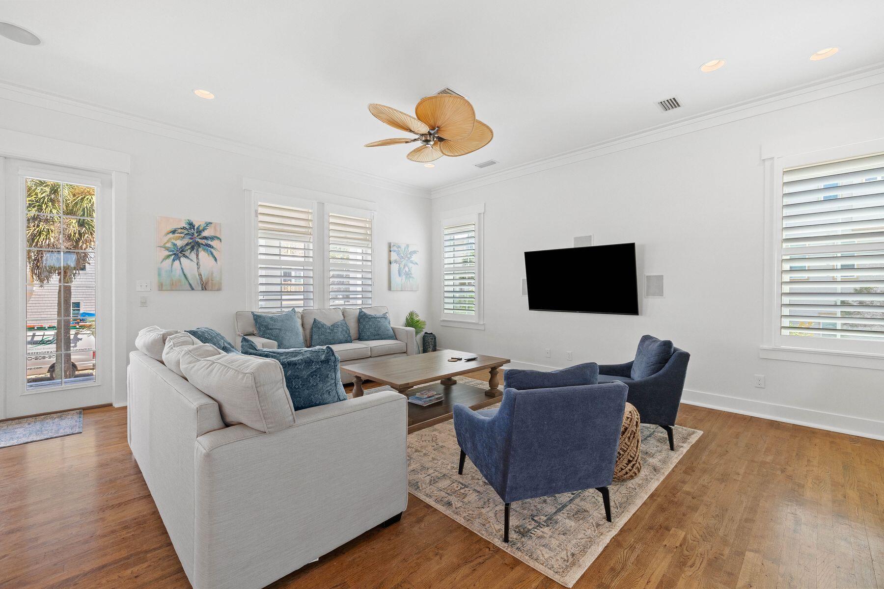 BEACH HIGHLANDS - Residential