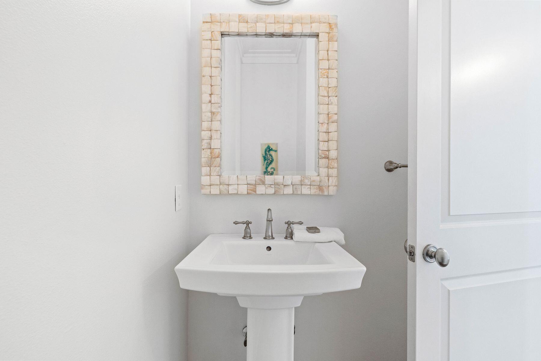 BEACH HIGHLANDS - Residential