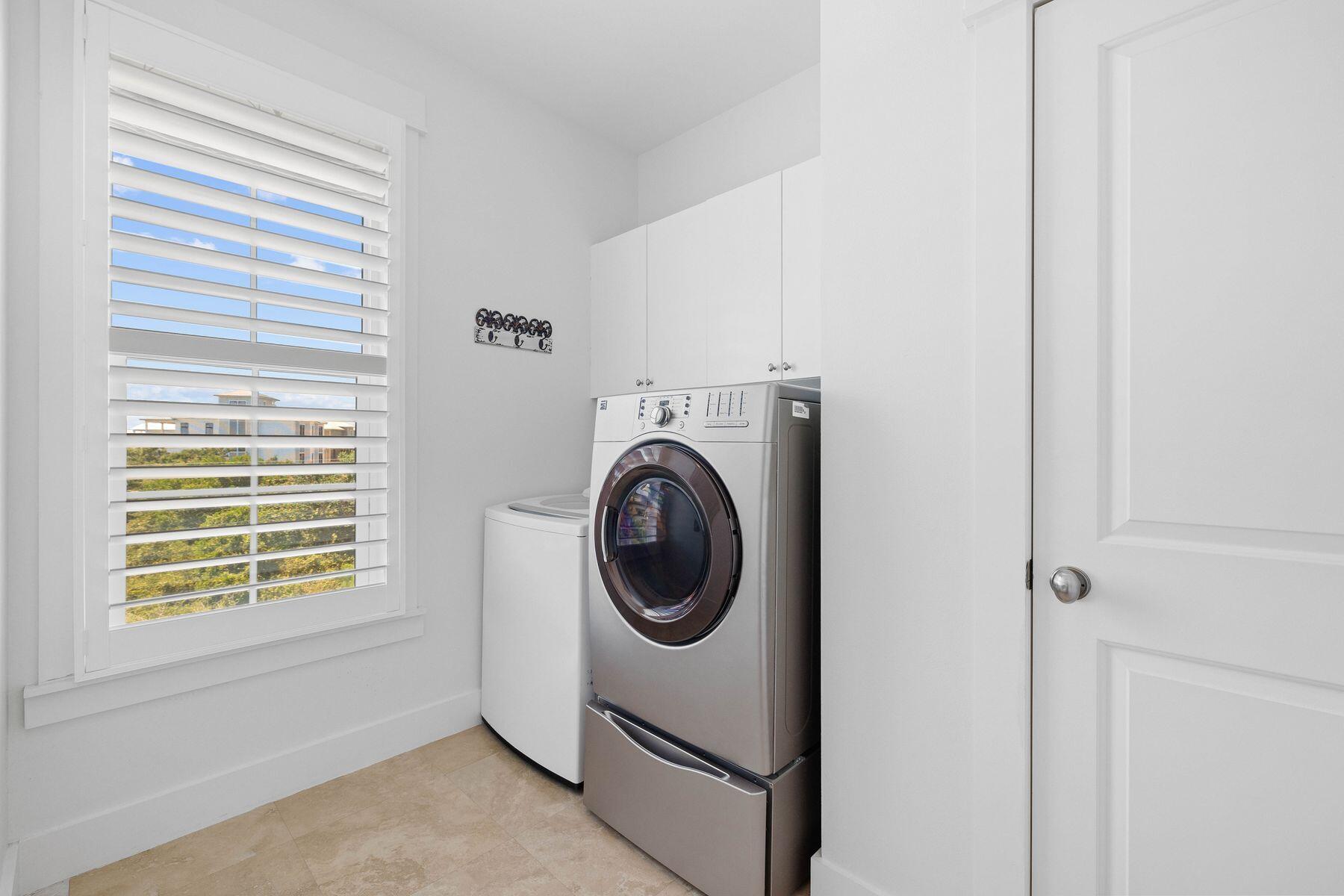 BEACH HIGHLANDS - Residential