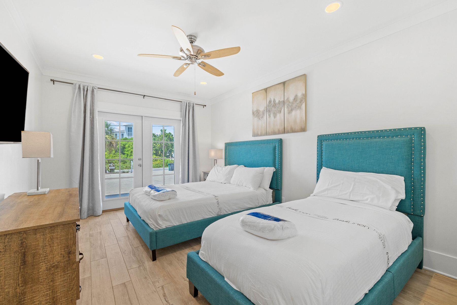 BEACH HIGHLANDS - Residential