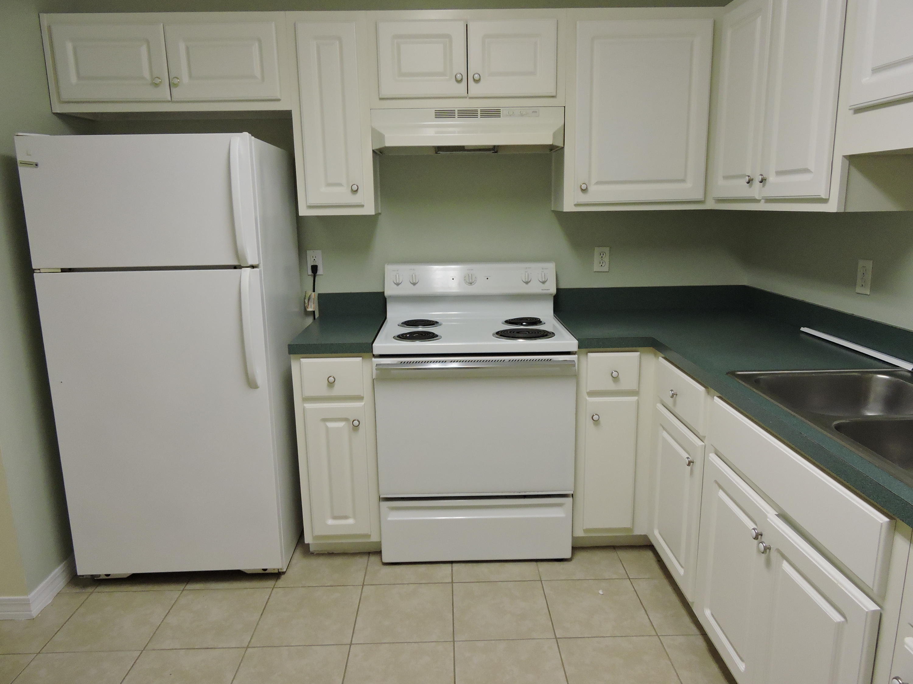 MORRIS ADDN TO CRESTVIEW - Residential Lease