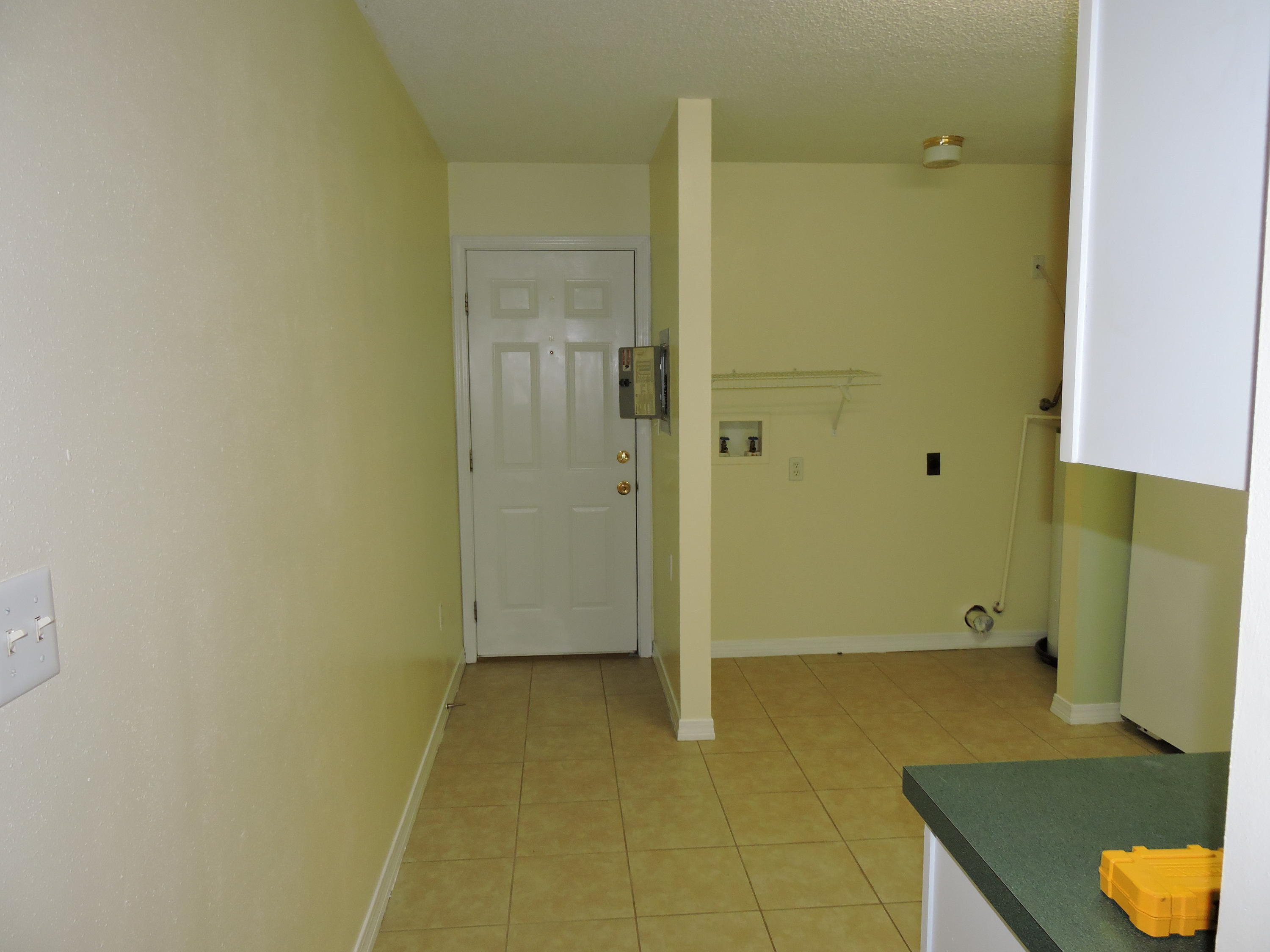 MORRIS ADDN TO CRESTVIEW - Residential Lease