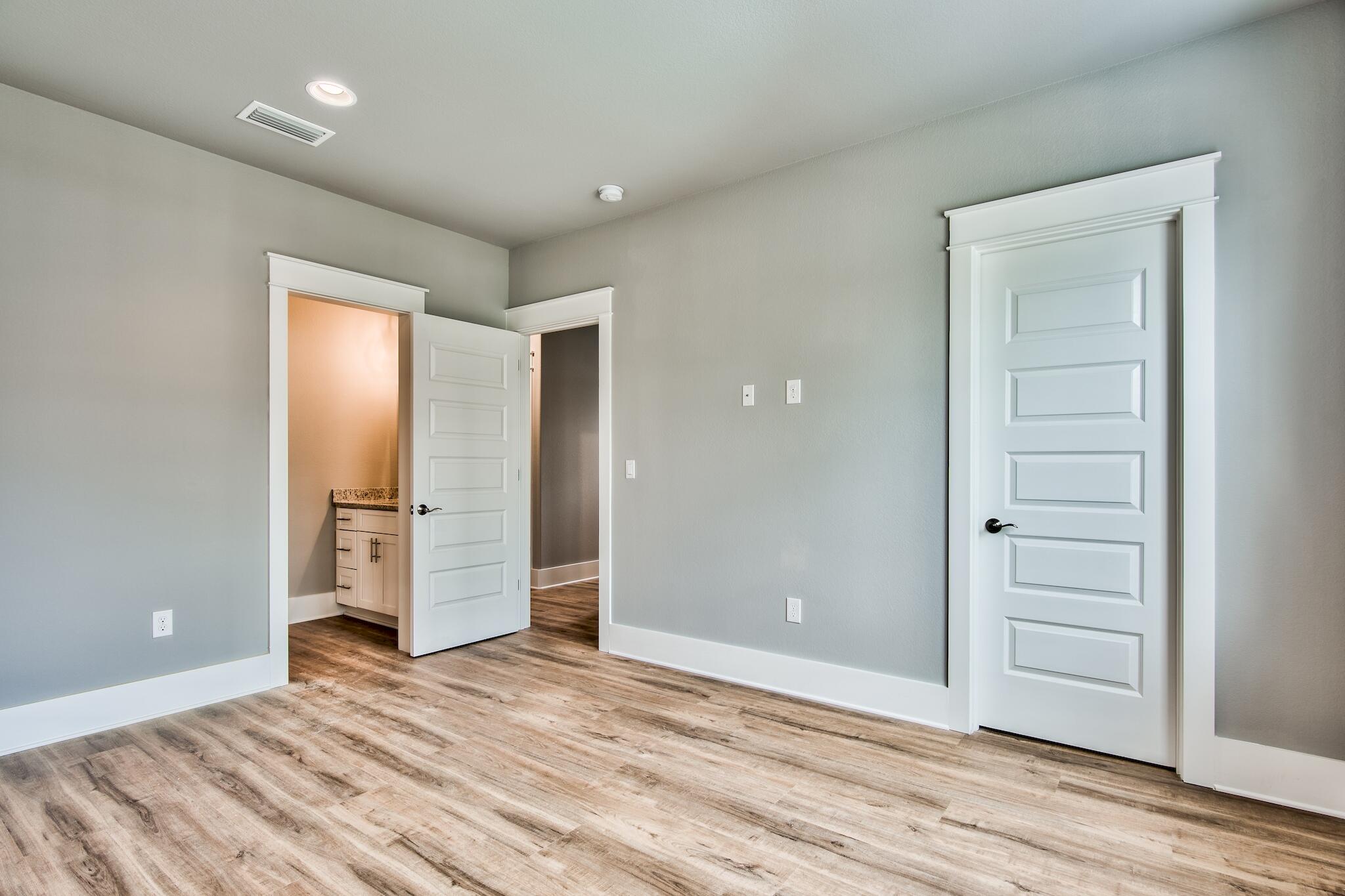 HIGHLAND PARKS - Residential