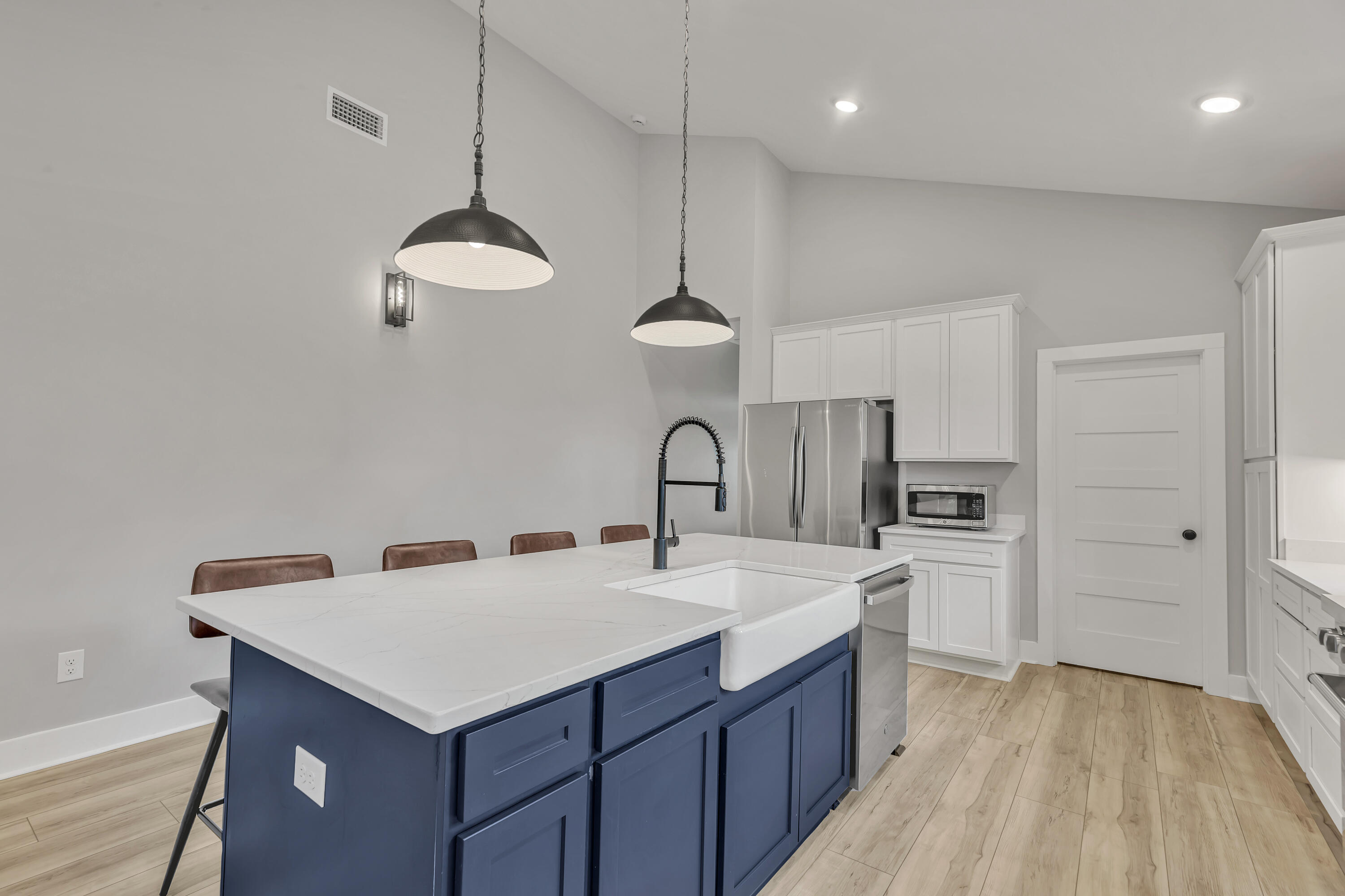 NORTH HILL HIGHLANDS - Residential
