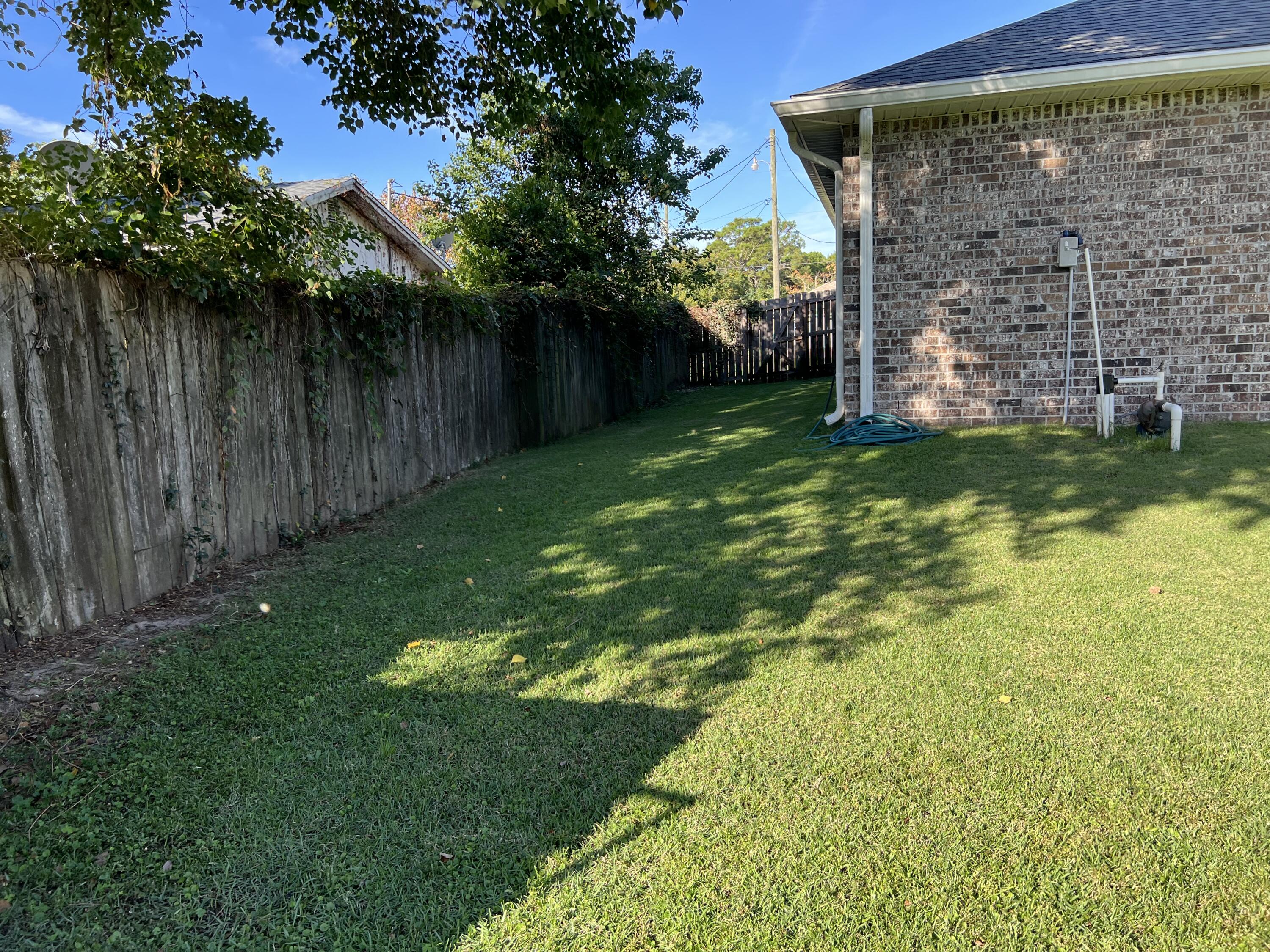 WYNNEHAVEN BEACH ESTATES - Residential Lease