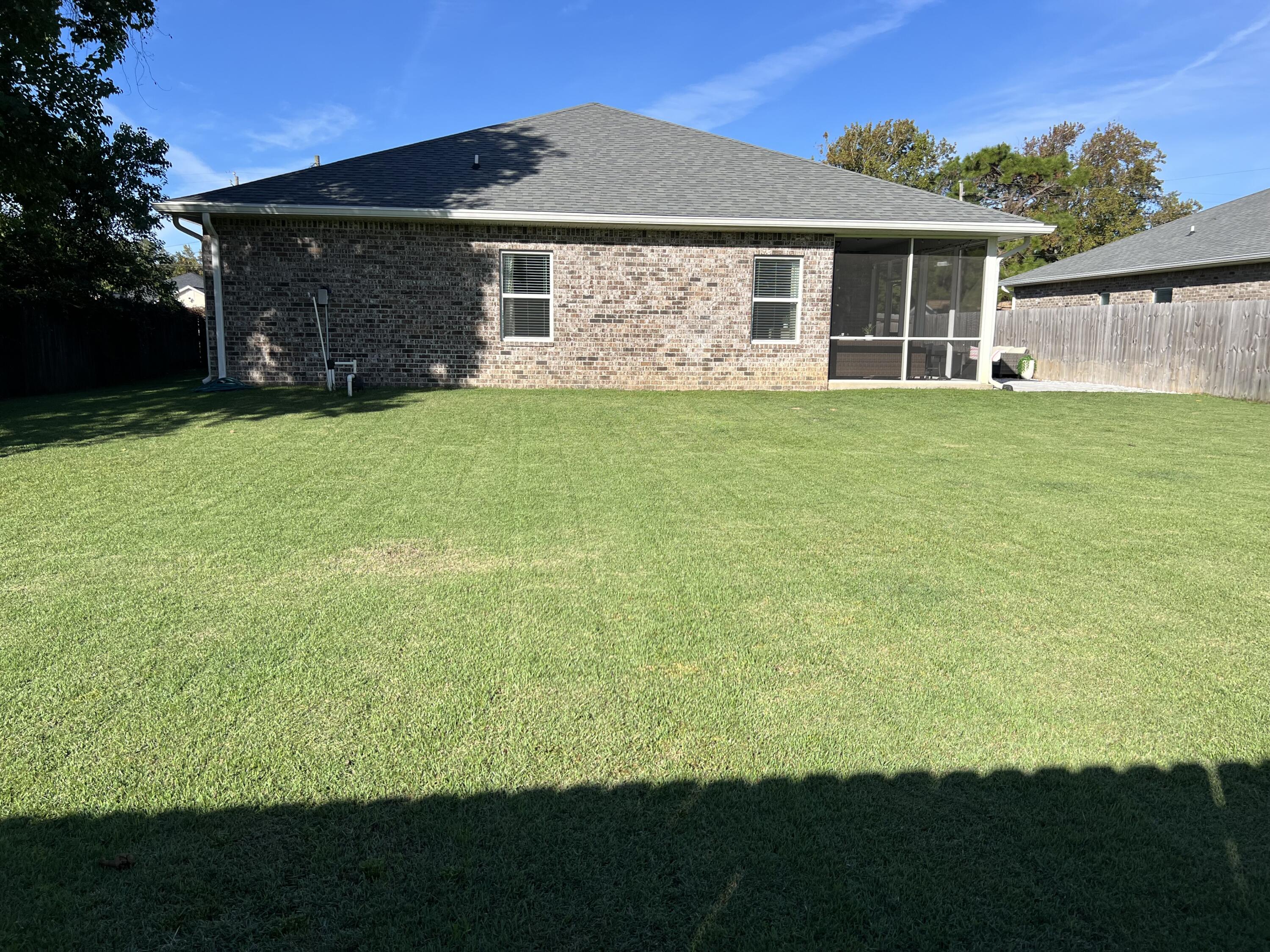 WYNNEHAVEN BEACH ESTATES - Residential Lease