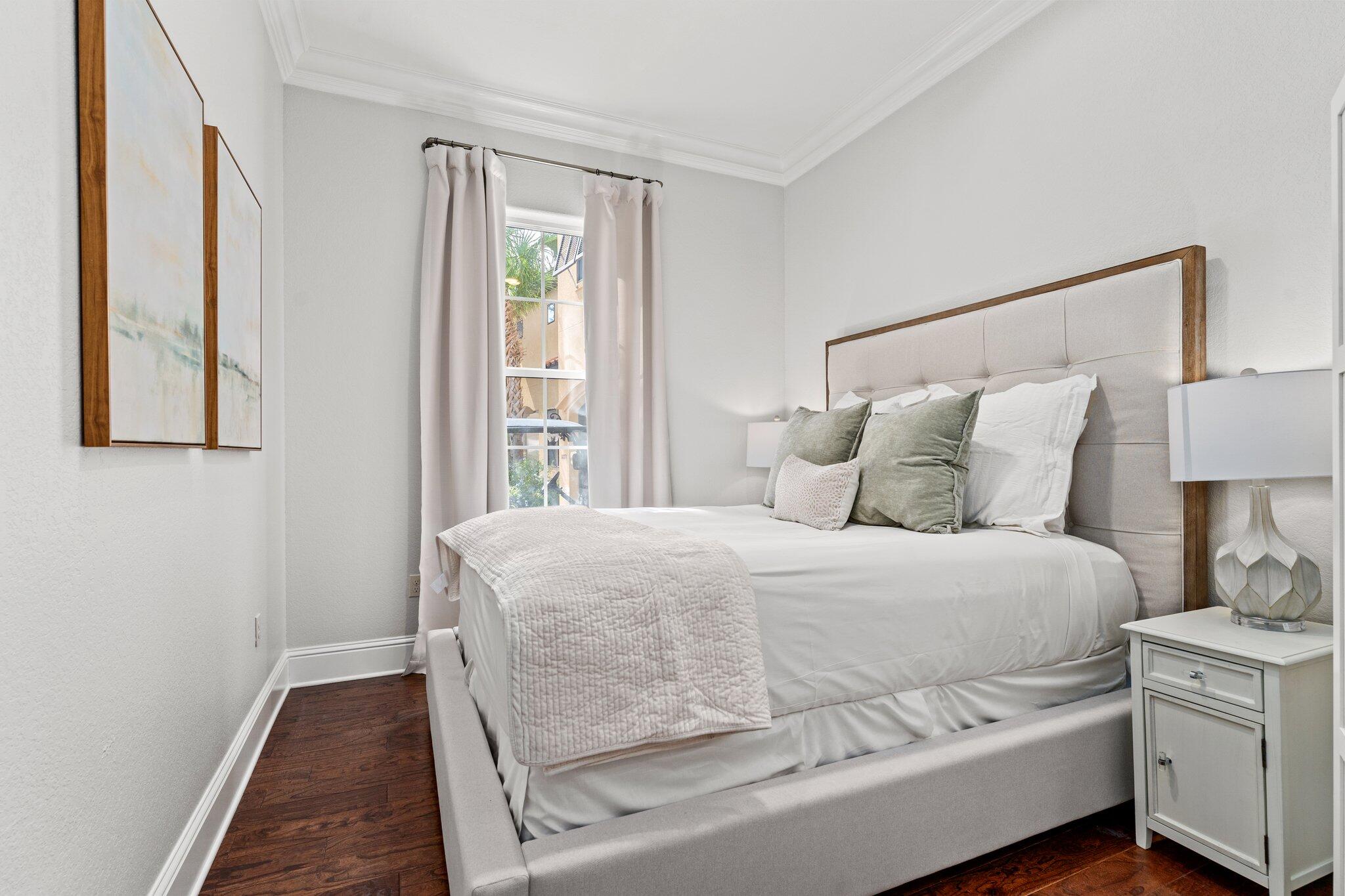 VILLA LAGO - Residential