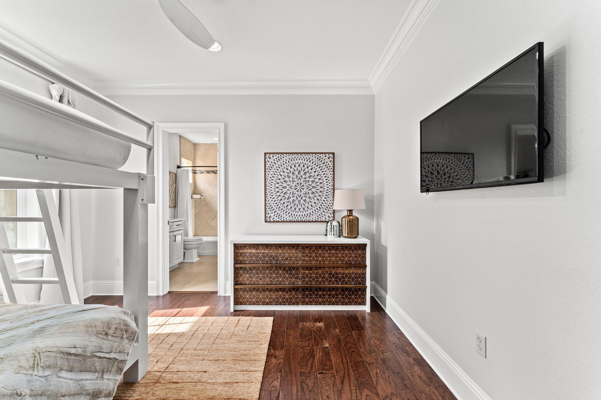 VILLA LAGO - Residential