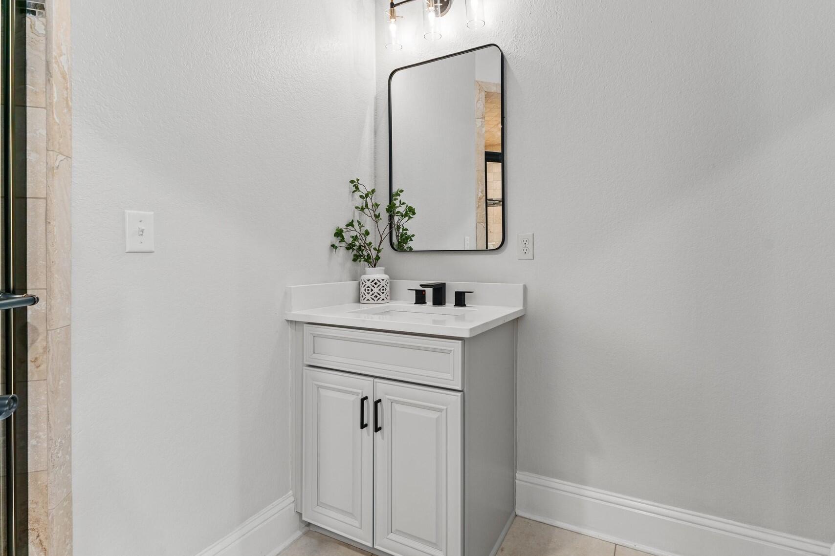 VILLA LAGO - Residential