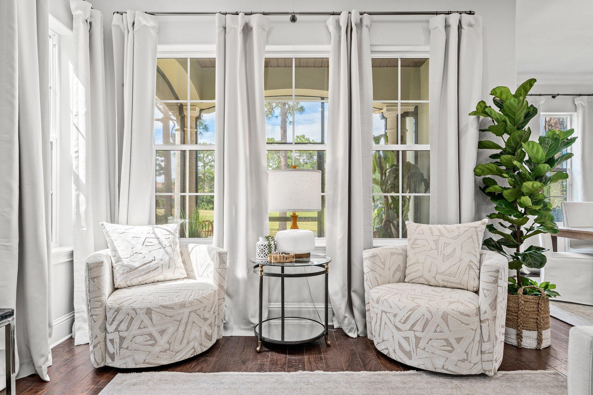 VILLA LAGO - Residential