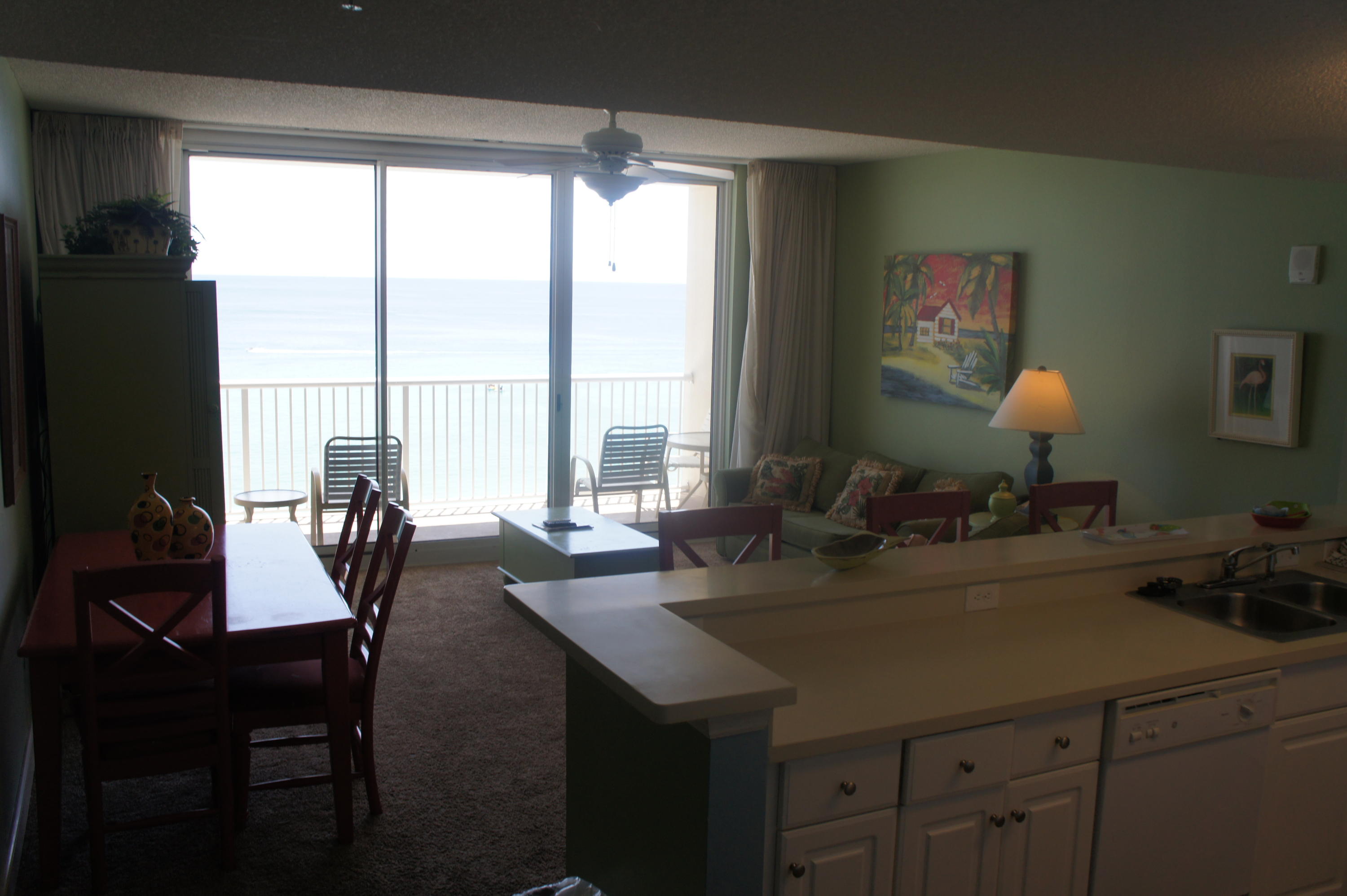 MAJESTIC BEACH TOWER I - Residential