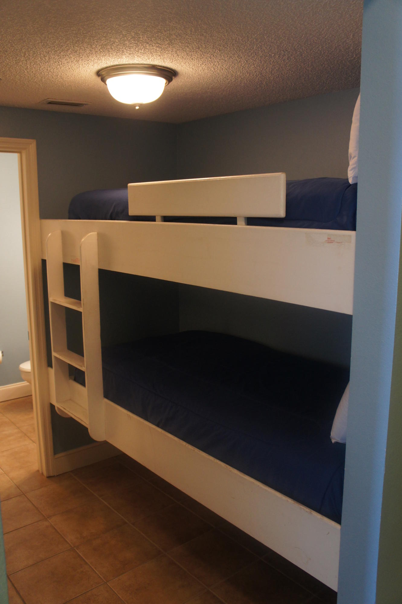 MAJESTIC BEACH TOWER I - Residential