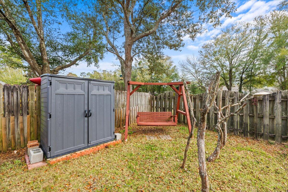 THE BUNGALOWS AT BLUEWATER BAY - Residential