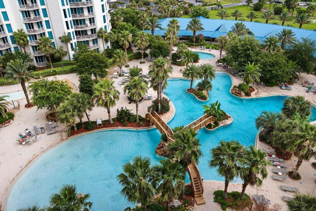 THE PALMS OF DESTIN - Residential