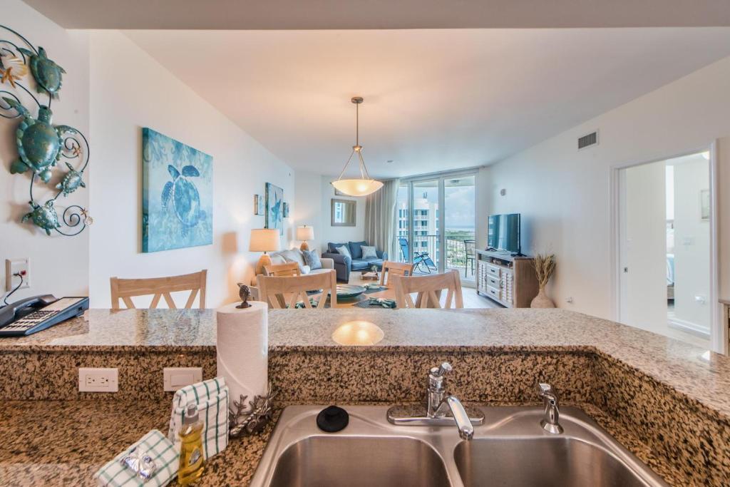 THE PALMS OF DESTIN - Residential