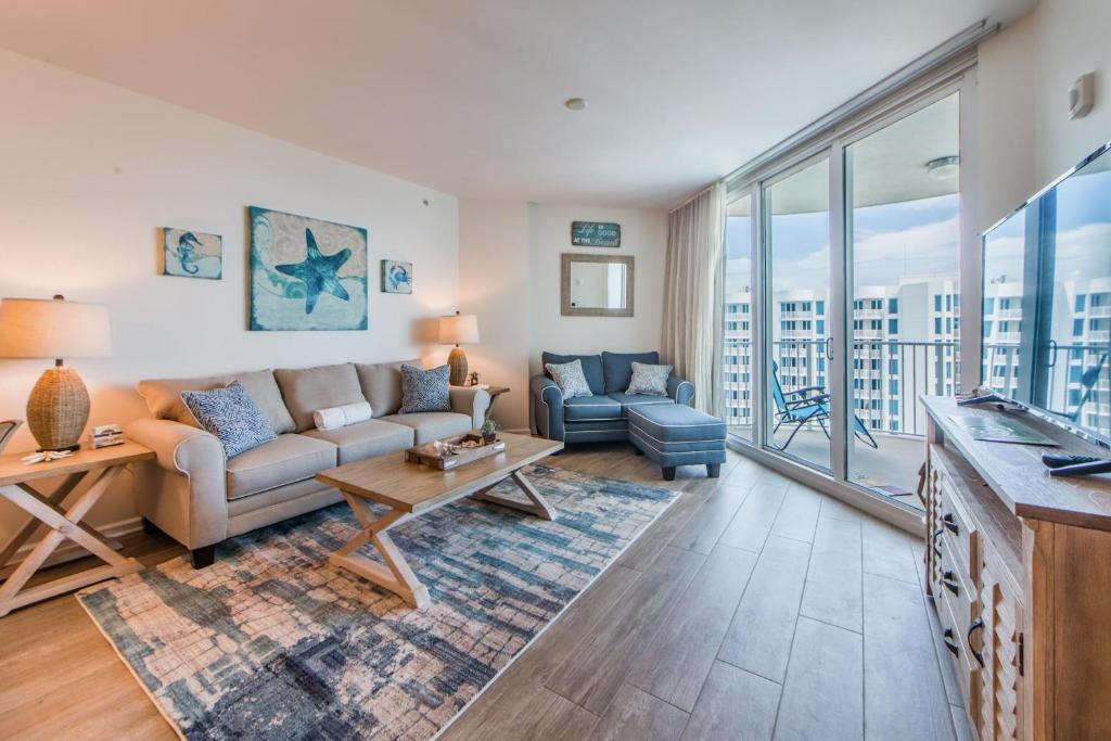 THE PALMS OF DESTIN - Residential