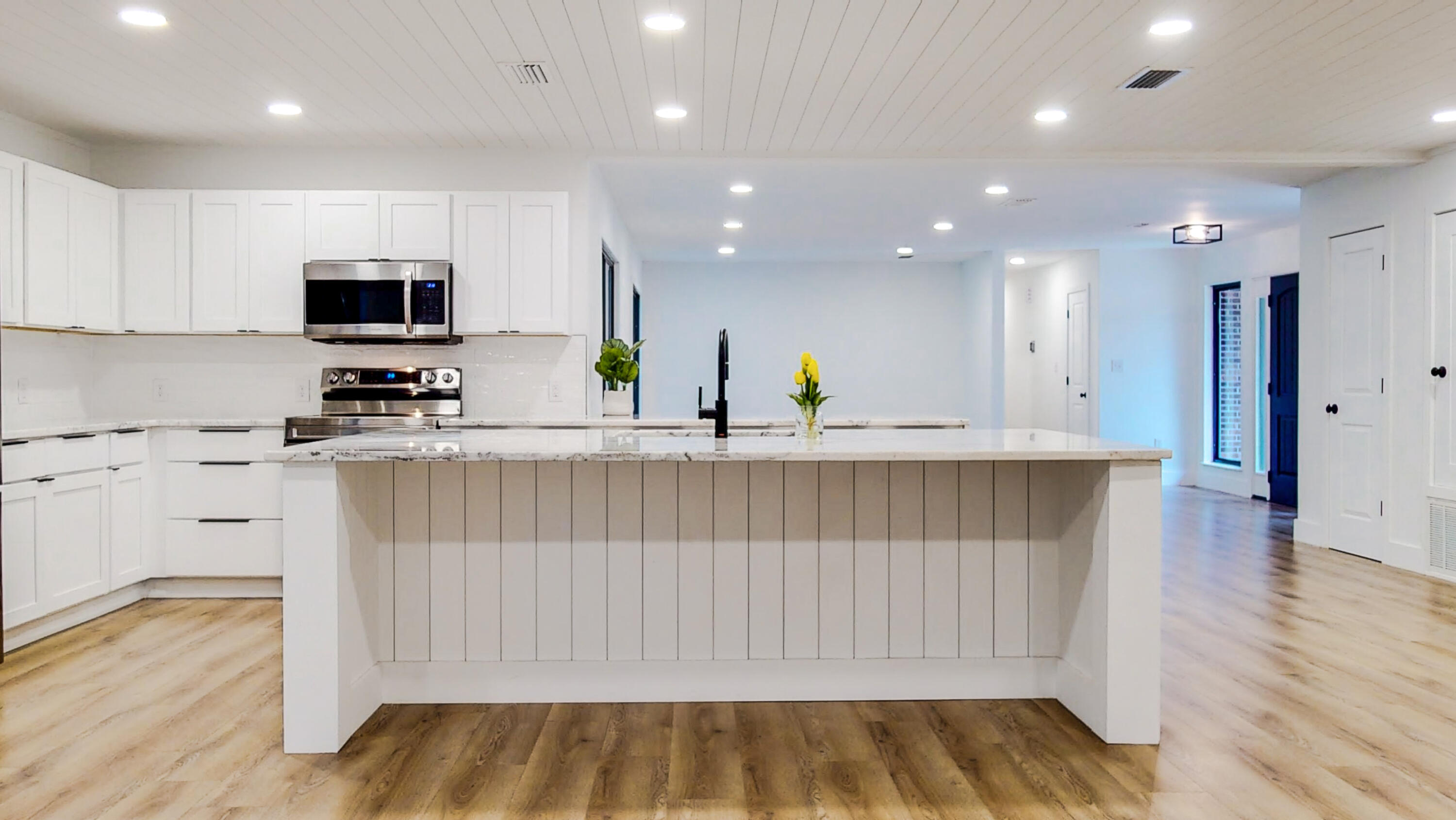 ROCKY BAYOU ESTATES 04 - Residential