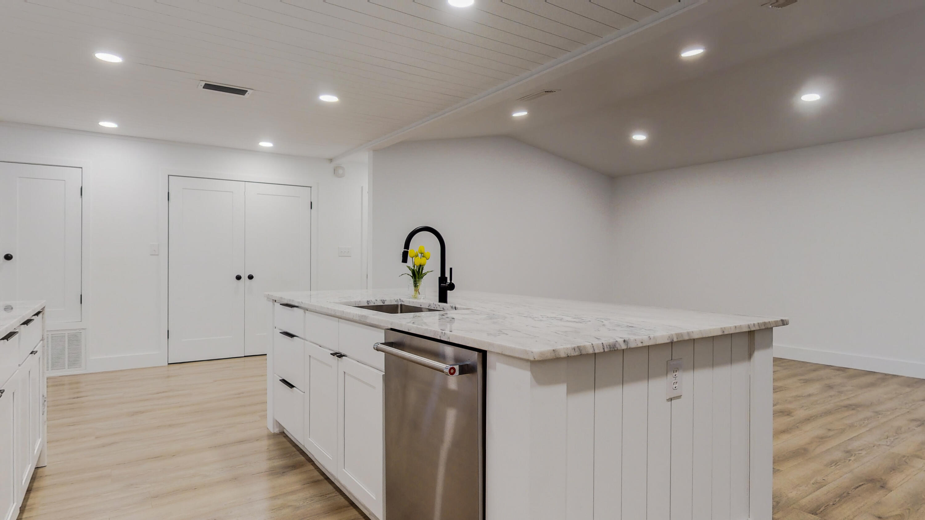 ROCKY BAYOU ESTATES 04 - Residential