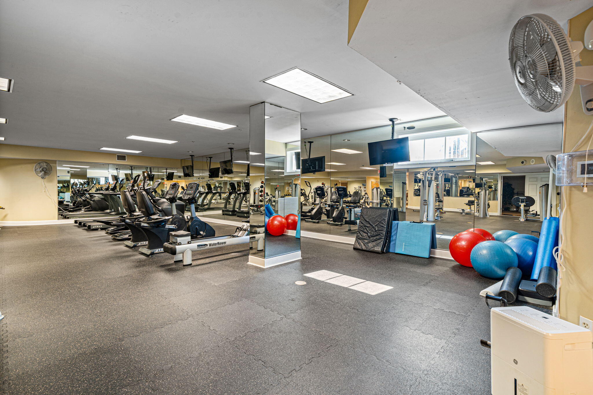 SANCTUARY AT REDFISH - Residential