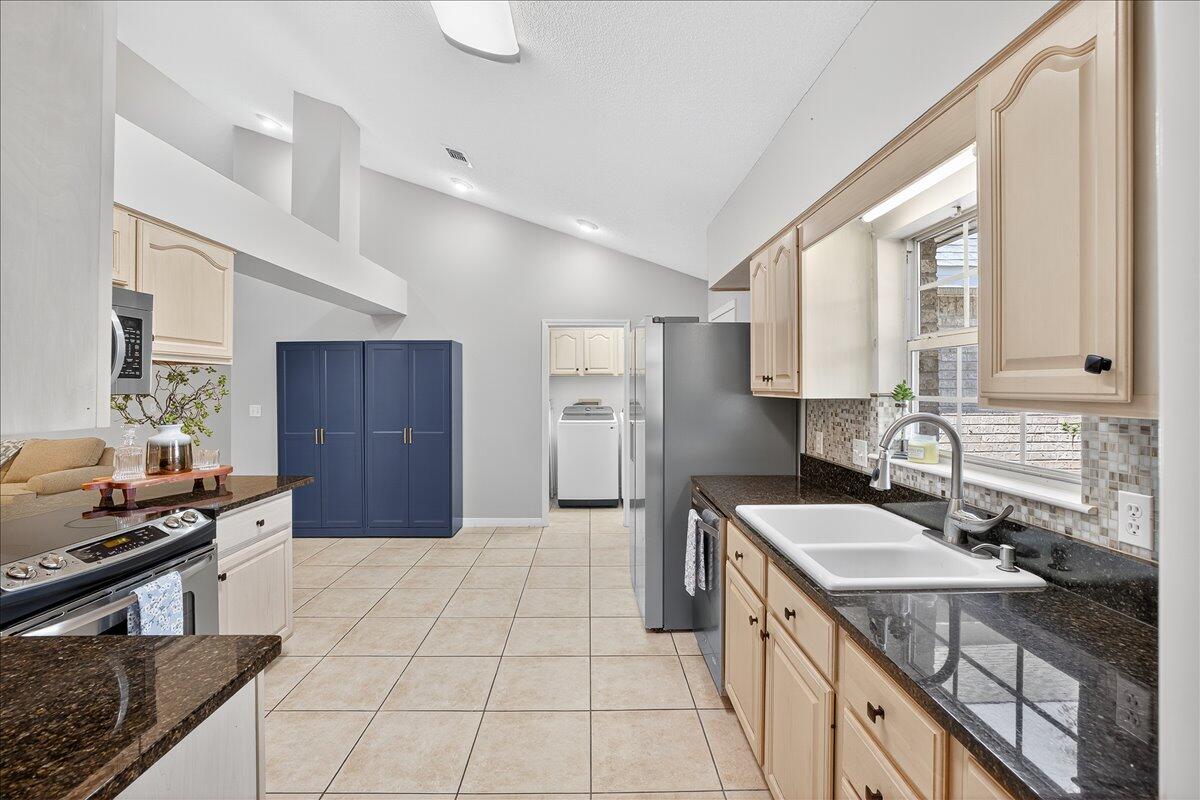 INDIAN TRAILS PH 1 - Residential