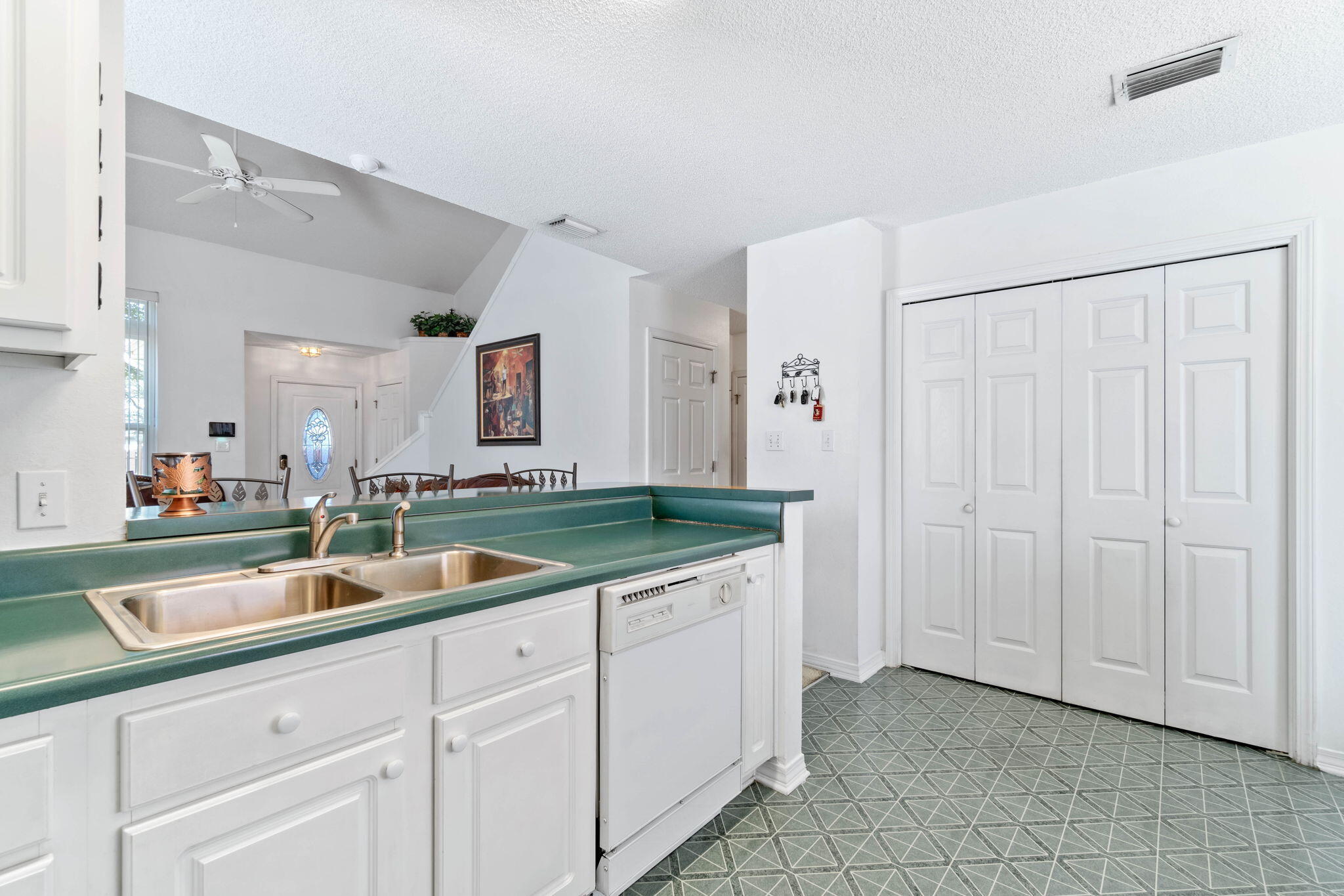 NORTH RIDGE CREEK S/D - Residential