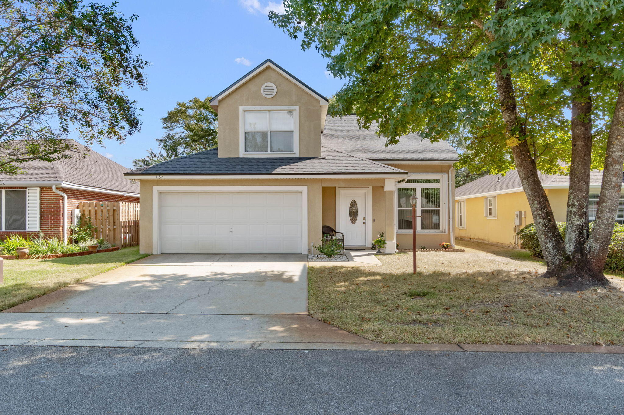 Welcome home to this lovely move in ready home in the perfectly located neighborhood of North Ridge Creek! Located on a cul-de-sac with beautiful curb appeal you'll have peace of mind with this home that had a roof replaced in 2020 and a new water heater in 2021. Featuring 3 bedroom and 2.5 baths there is also a bonus living room upstairs for additional flexibility to suit your needs! With soaring ceilings when you walk in and an open floor plan, you'll love making memories here. The master bedroom is downstairs and has an oversized walk-in closet in a spacious room, and the other two nice sized bedrooms are upstairs allowing for additional privacy. Outside you'll fall in love with the charming and well maintained backyard. Enjoy being minutes to shopping, dining, and local bases!