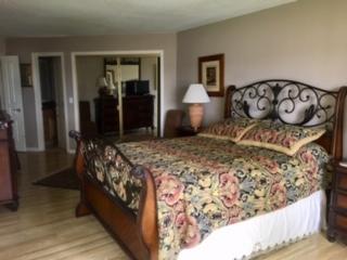 BAYSIDE VILLAS CONDO - Residential