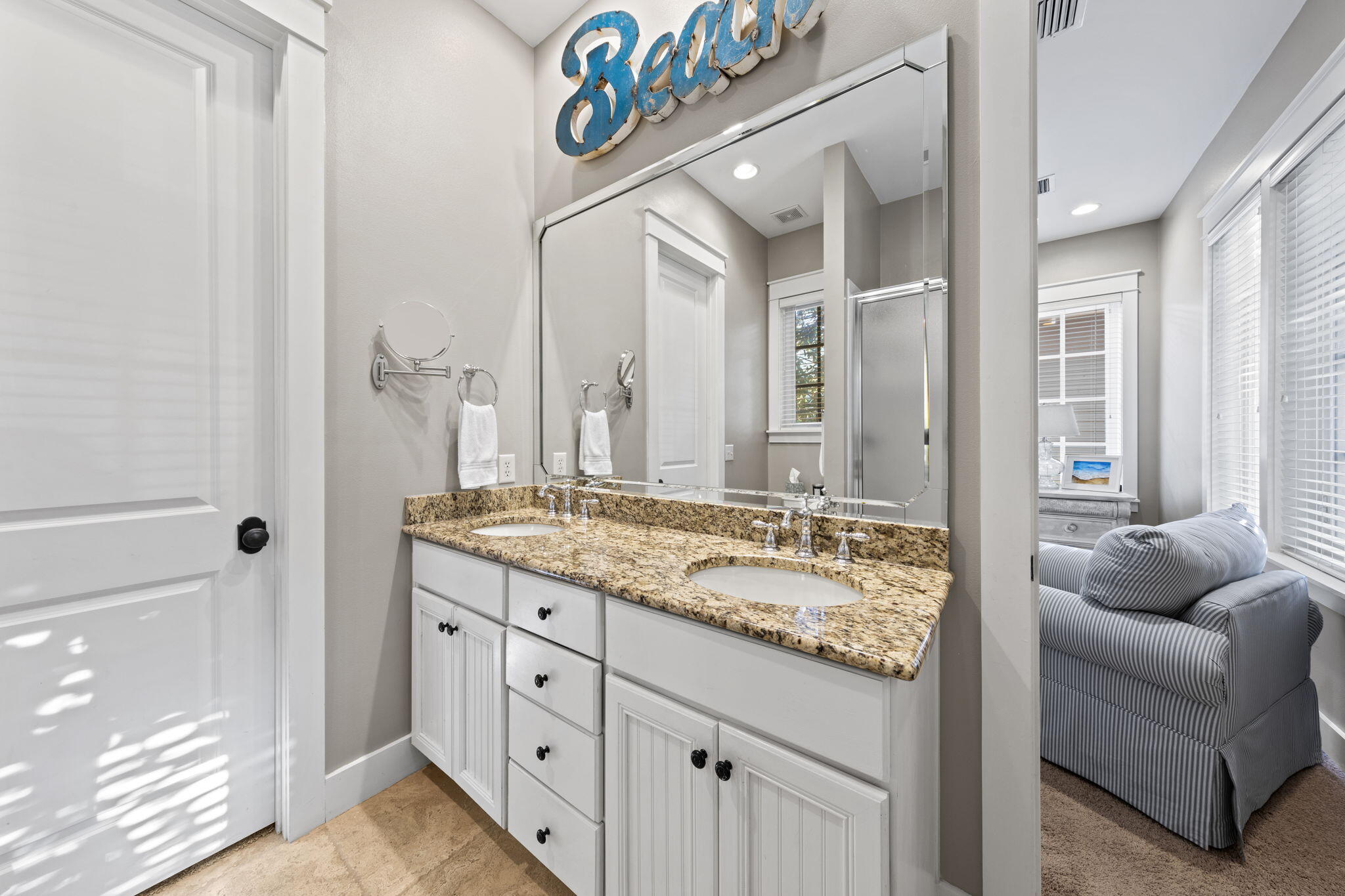 BUNGALOS AT SANDESTIN - Residential